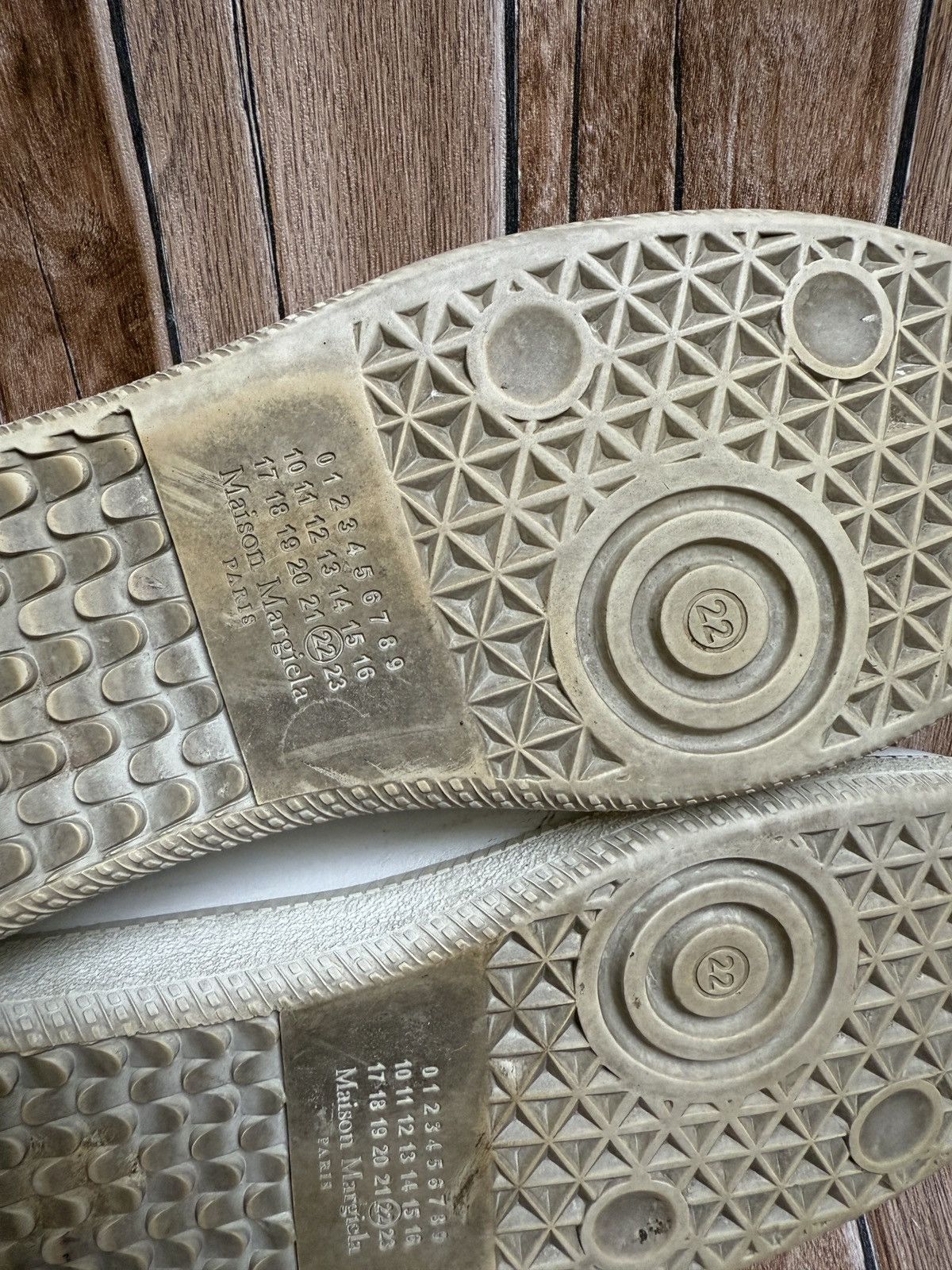 Maison Margiela Velcro city Future sneaker Size US 9 / EU 42 - 15 Thumbnail