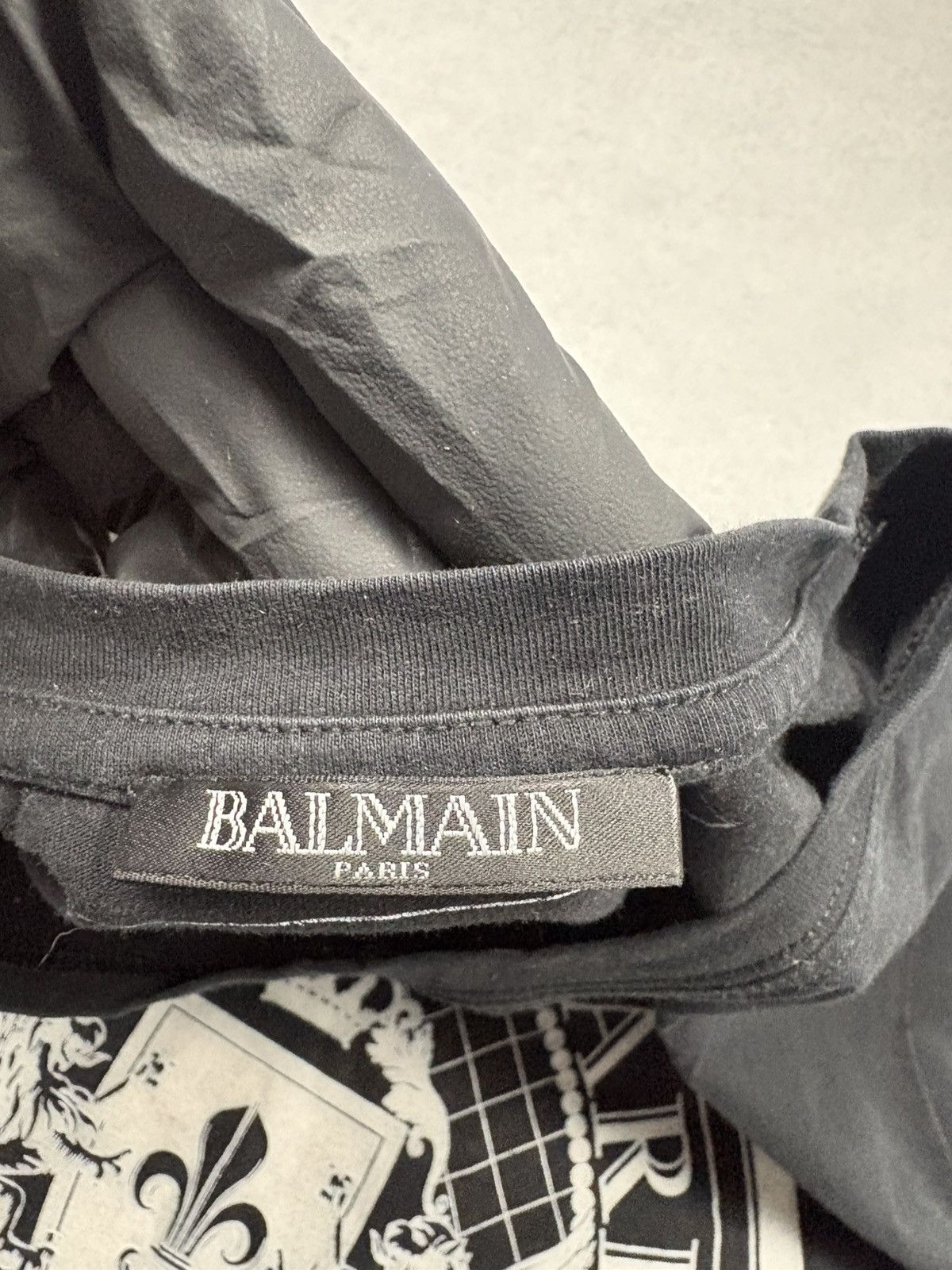 Balmain Balmain Paris Big Logo Crest Black T-Shirt Size US M / EU 48-50 / 2 - 12 Thumbnail