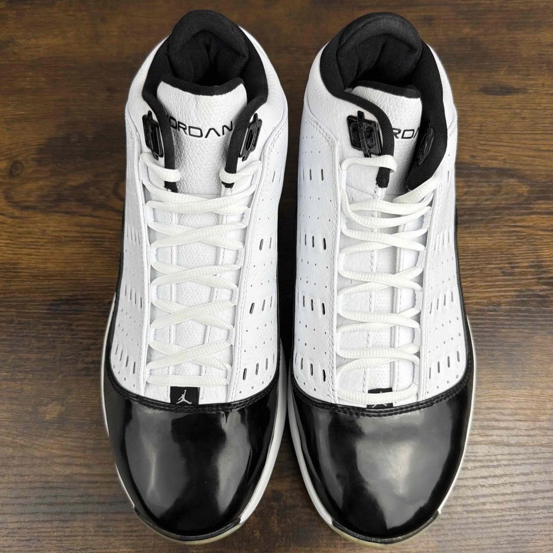 Jordan Brand NEW Vintage Air Jordan One6One7 White Black Sz 11 407587-102 Size US 11 / EU 44 - 4 Thumbnail