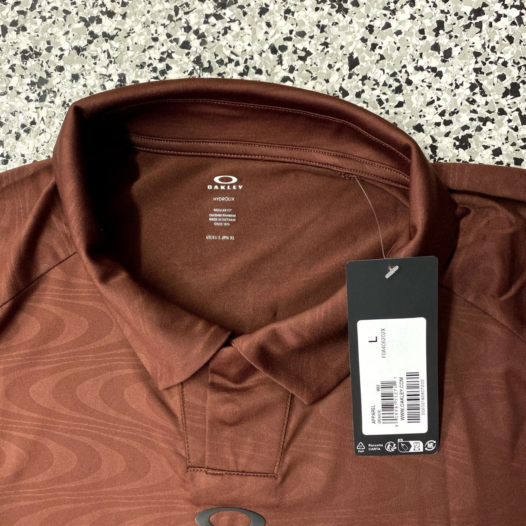 Oakley Oakley Shirt Mens L Red Polo Golf Size New With Tags Size US L / EU 52-54 / 3 - 2 Thumbnail
