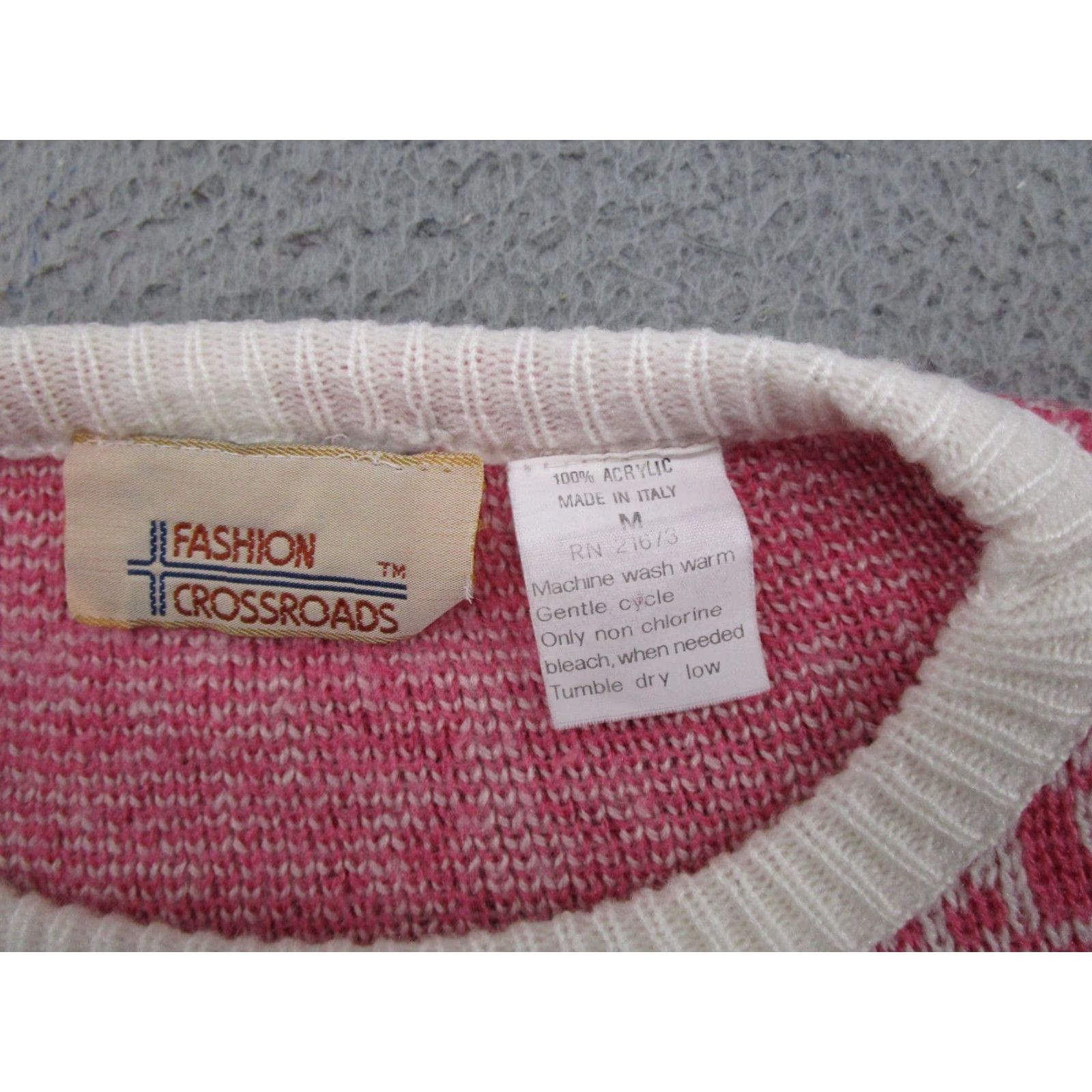 Vintage VINTAGE 90s Fashion Crossroads Nordic Snowflake Fair Isle Knit Sweater Pink SZ M Women Pullover Knit Pattern Fair Isle 90s Womens Size M / US 6-8 / IT 42-44 - 2 Thumbnail