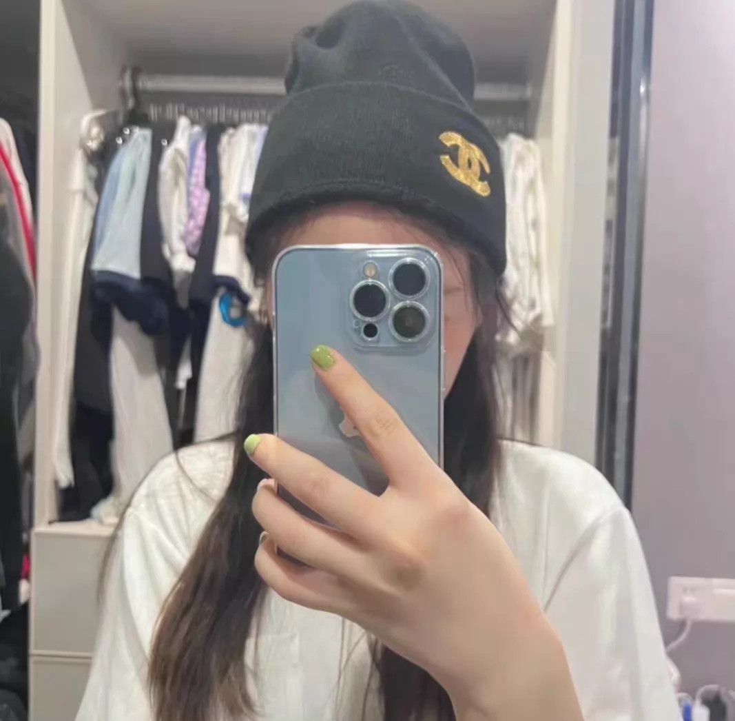 Chanel Chanel Gold CC Embroidered Logo Beanie New Size ONE SIZE - 5 Thumbnail