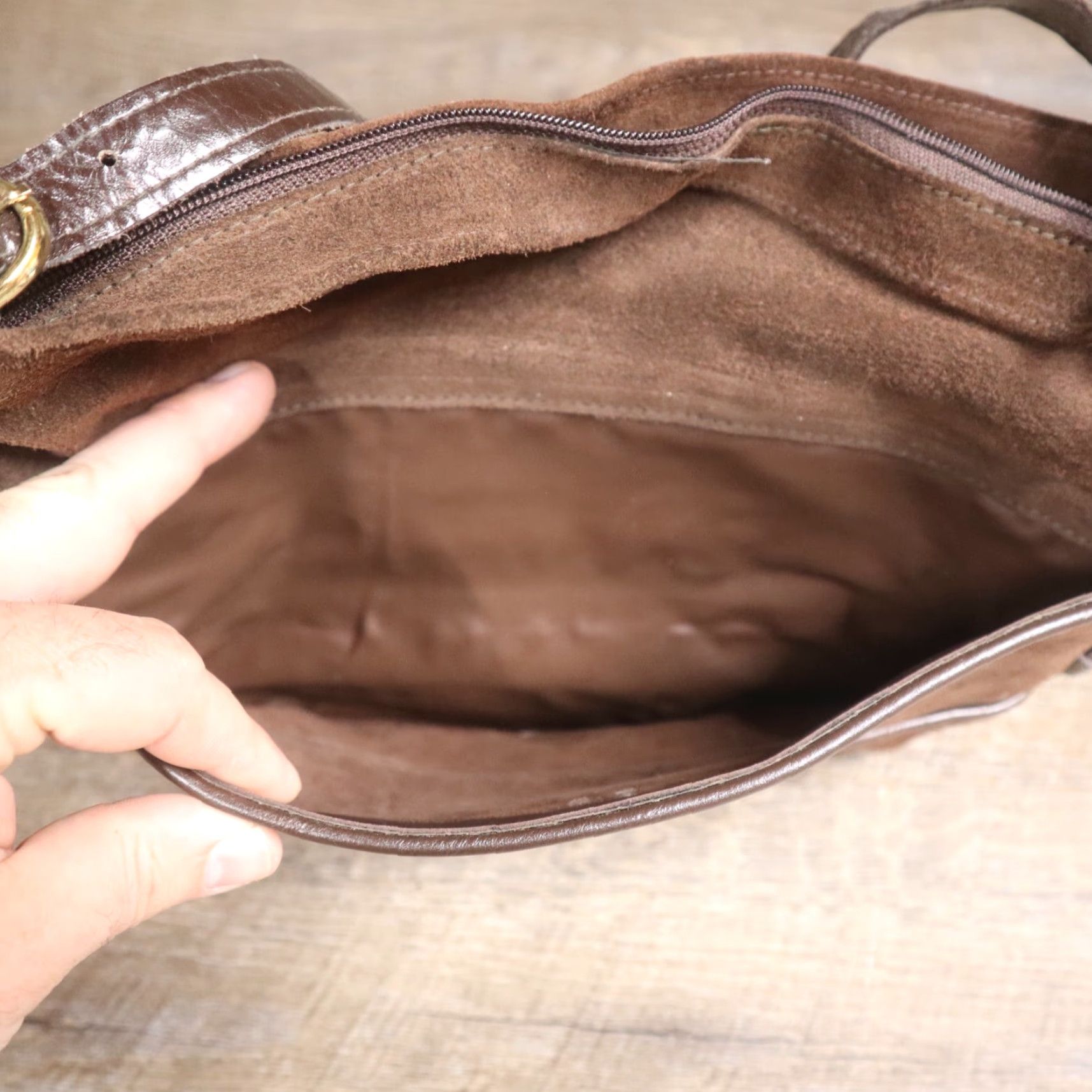 Vintage Brown Faux Leather Women's Shoulder Bag Zip Purse Satchel Small Lined Brown Purse Womens Shoulder Bag Purse Size ONE SIZE - 4 Thumbnail