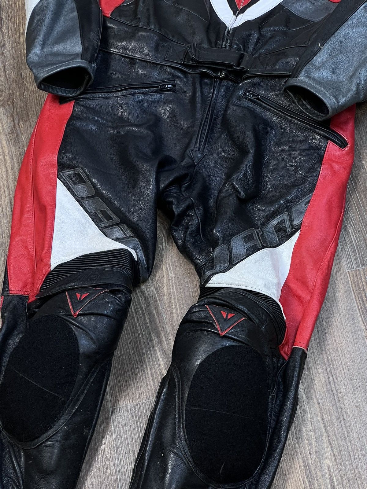 Dainese × Vintage Dainese Racing Leather Motorcycle Jacket + Pant Suit Size US XL / EU 56 / 4 - 8 Thumbnail