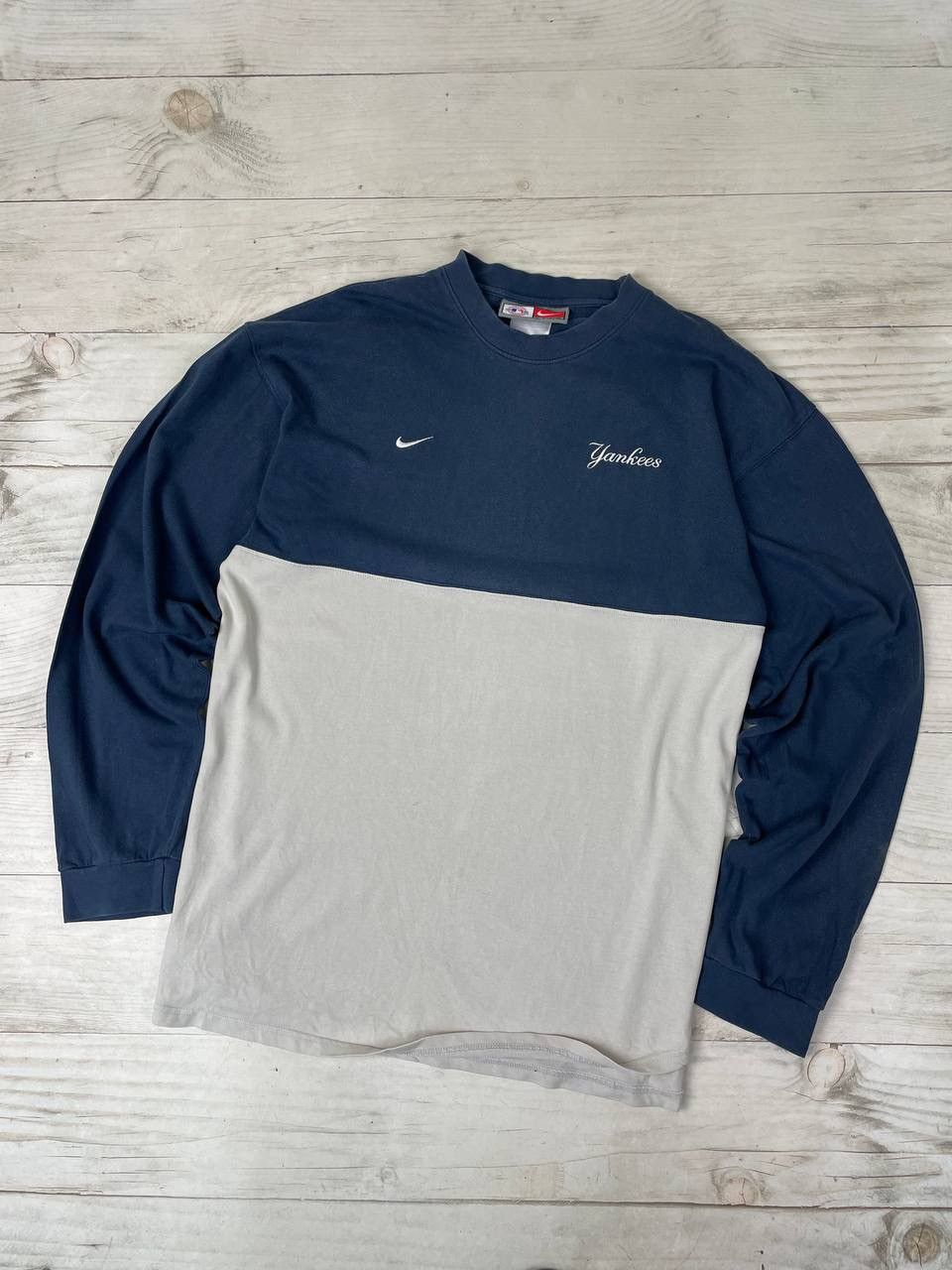 Vintage Nike Yankees MLB Long Sleeve T Shirt 90s USA