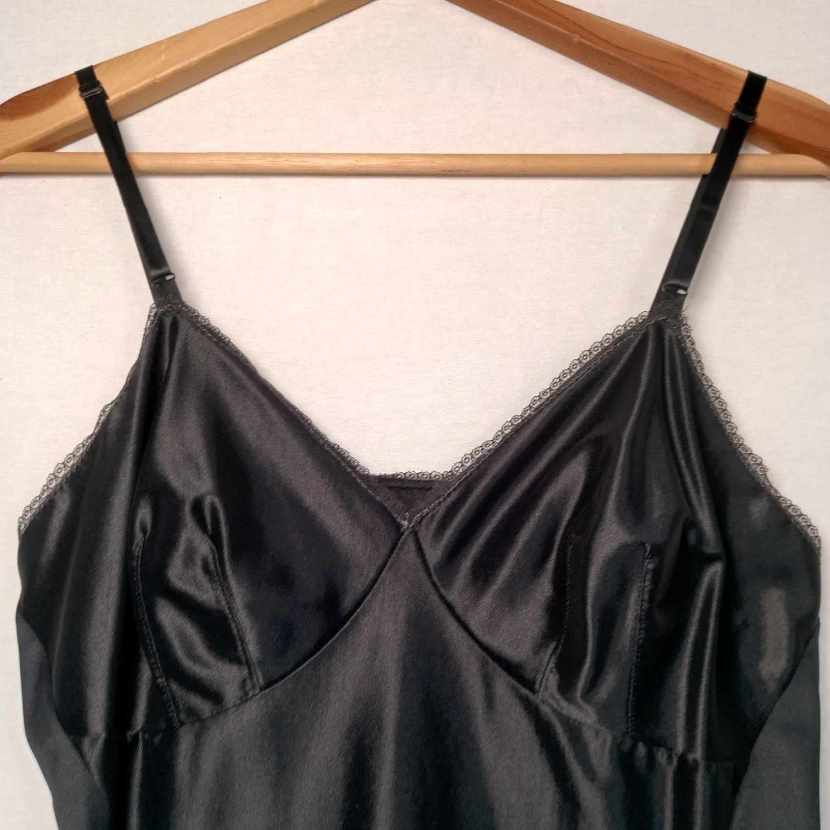 Vintage VINTAGE Lorraine Women's Slip Gown Size 34 Black Nylon Midi Stretch Panels Intimates Size ONE SIZE - 4 Thumbnail