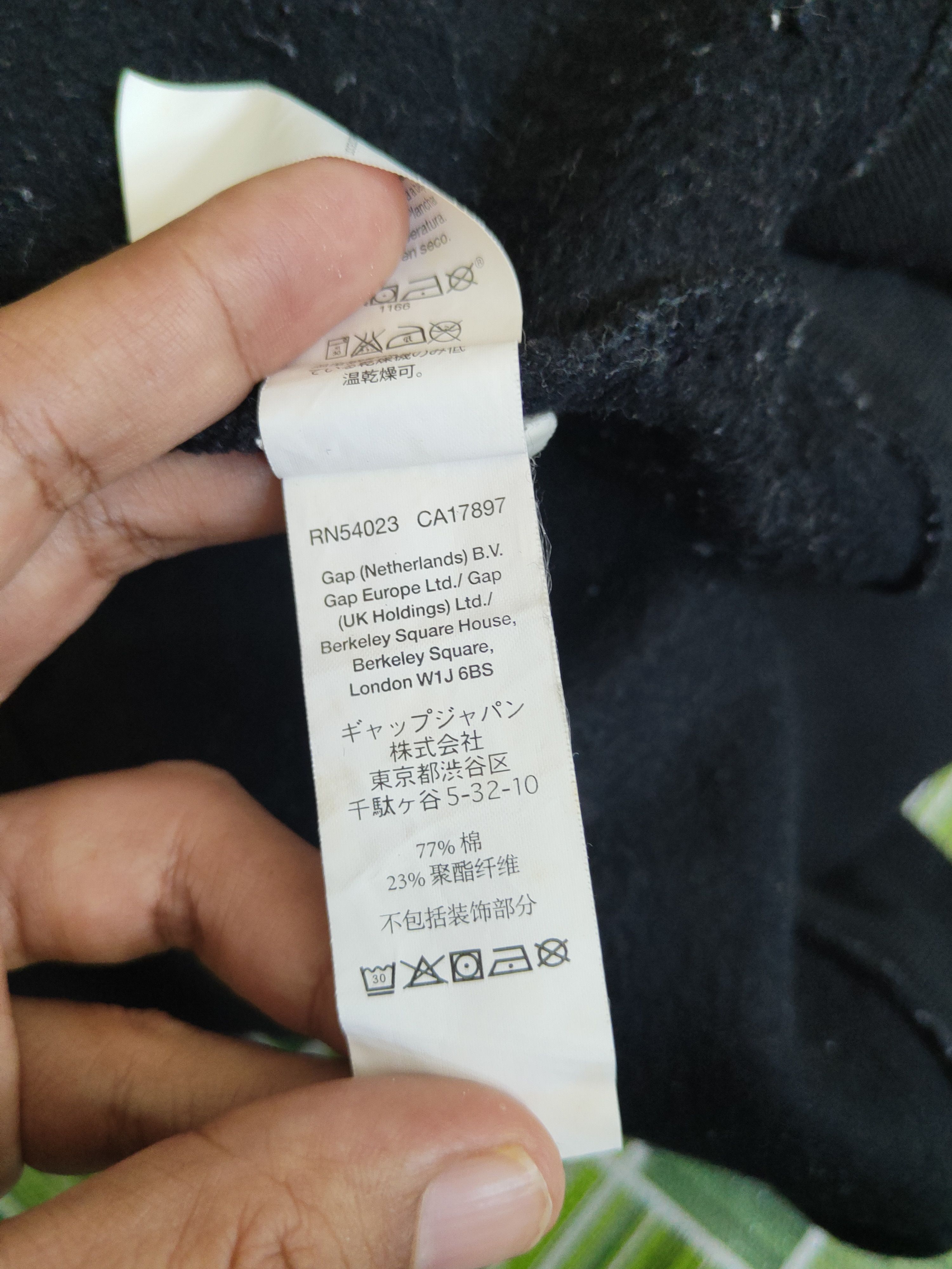 Japanese Brand DL Gap Black Hoodie Sweatshirts #2026 Size US M / EU 48-50 / 2 - 10 Thumbnail