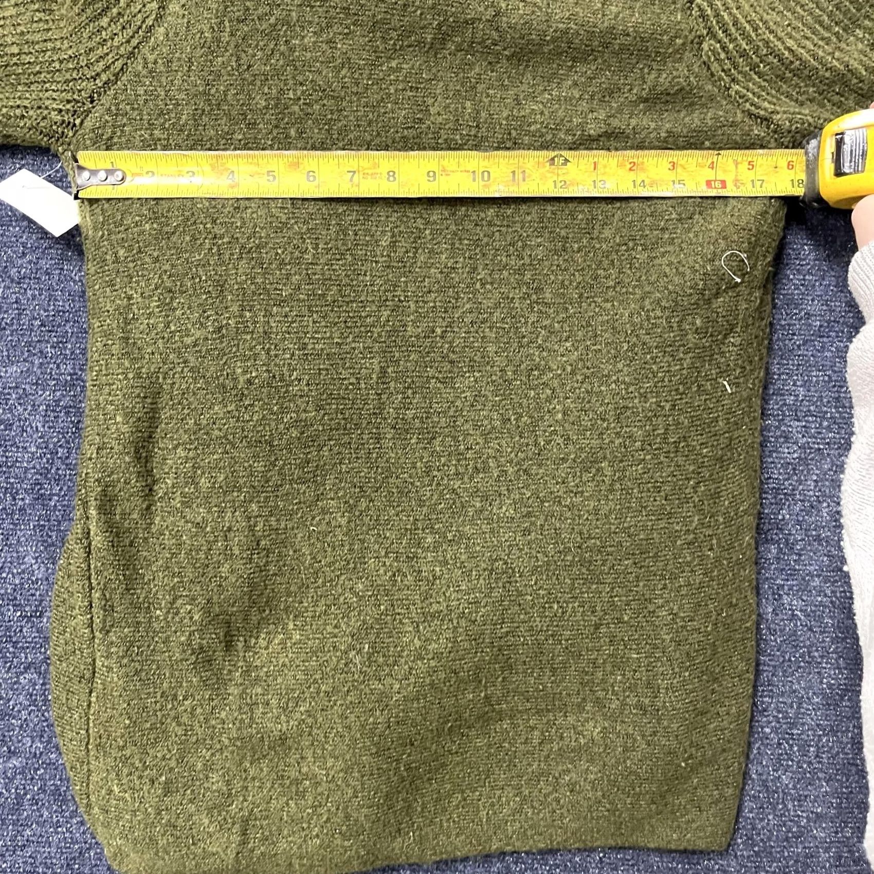 Abercrombie & Fitch Abercrombie & Fitch Cardigan Sweater Womens Small Green Gray Open Front Knit Cardigan Open Front Knit Sweater Women Size S Vintage No Size S / US 4 / IT 40 - 3 Thumbnail