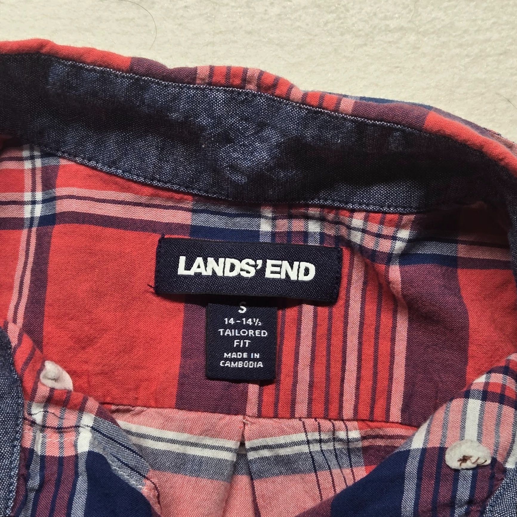 Lands' End Lands' End Shirt Men Button-Up Plaid Short Sleeve Red Cotton Adult S Small 14 14.5 Classic Preppy Button-Down Mens Size US S / EU 44-46 / 1 - 3 Thumbnail