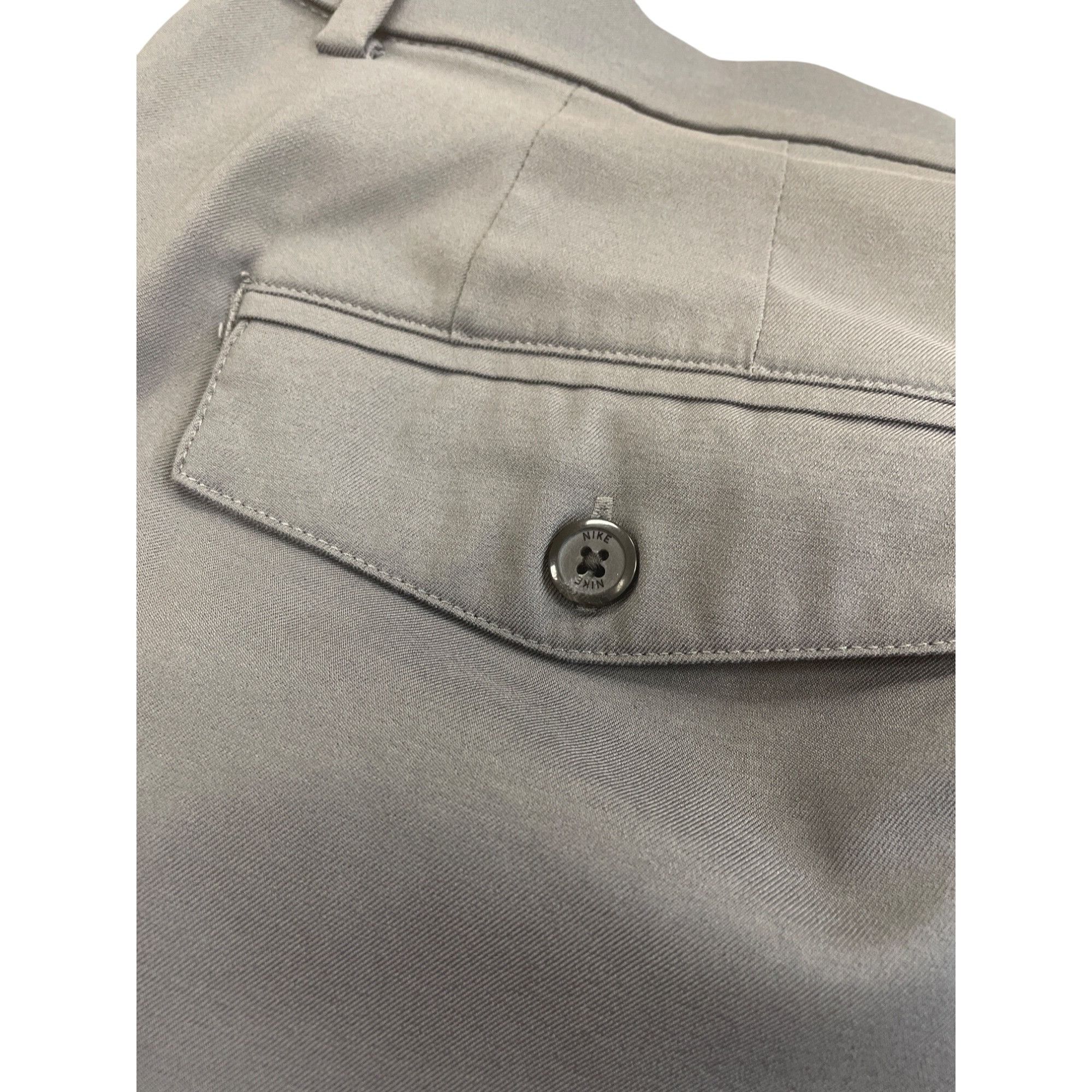 Nike Nike Dri-FIT Mens Gray Golf Casual Shorts Size 34 SKU 8452 Size US 34 / EU 50 - 10 Thumbnail
