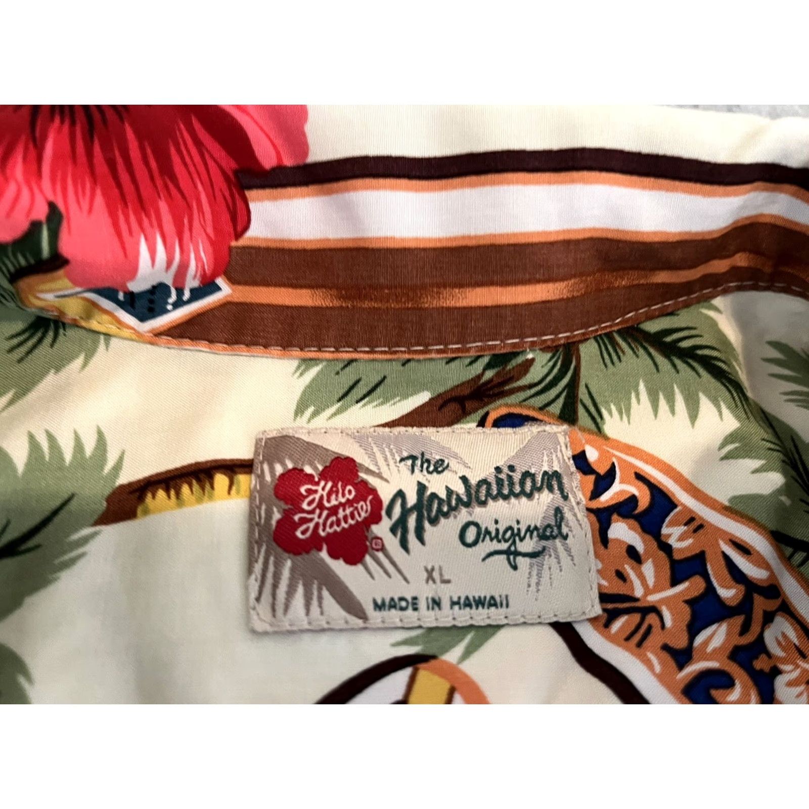 Hilo Hattie Hilo Hattie Hawaiian Shirt Mens XL Button-Up Short Sleeve Rayon Multicolor Floral Surf Surfing Surf Boards Front Size US XL / EU 56 / 4 - 3 Thumbnail