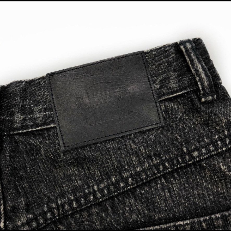 Marc Jacobs Marc Jacobs x Disney Embellished Mini Skirt - RARE Size 27 Size 27" / US 4 / IT 40 - 8 Thumbnail
