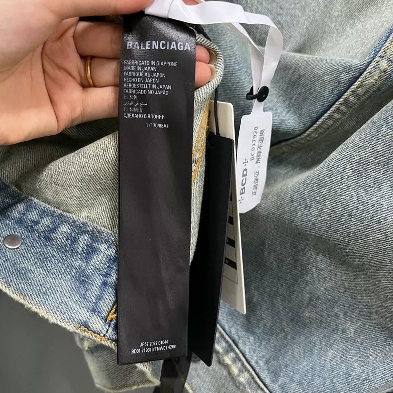 Balenciaga Balenciaga Blue denim hooded shirt Size US S / EU 44-46 / 1 - 4 Thumbnail