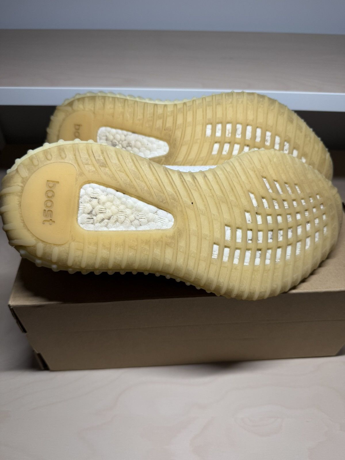 Yeezy adidas Yeezy Boost 350 V2 Cream Size US 7 / EU 40 - 5 Thumbnail