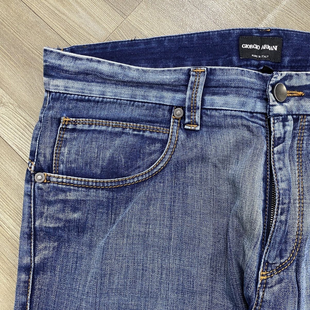 Giorgio Armani Vintage Giorgio Armani Italy Designer Faded Jeans Luxury Size US 32 / EU 48 - 4 Thumbnail