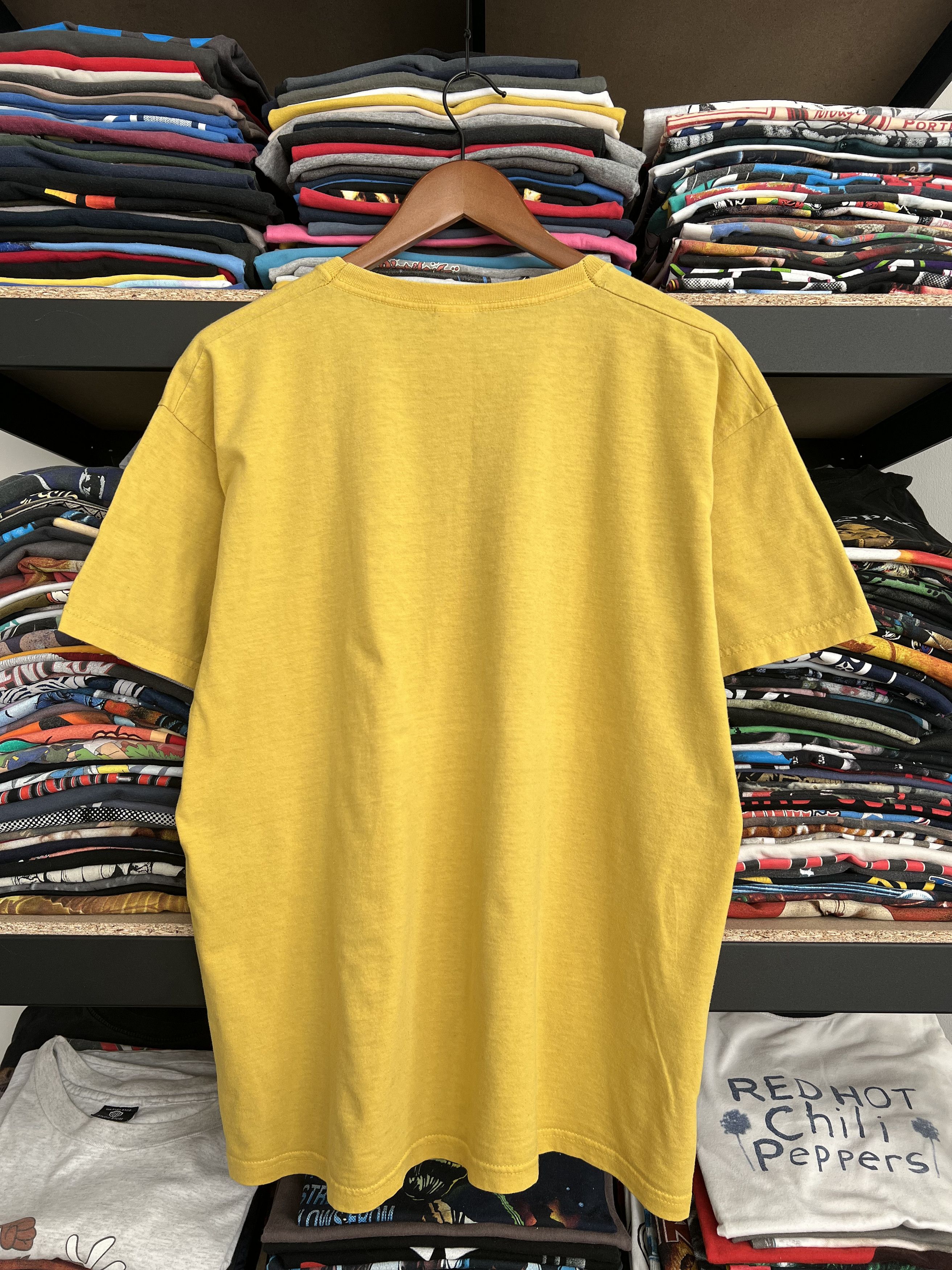 Band Tees Vintage 2000s The Toy Dolls Punk Rock Band Yellow Tee Size US L / EU 52-54 / 3 - 2 Thumbnail