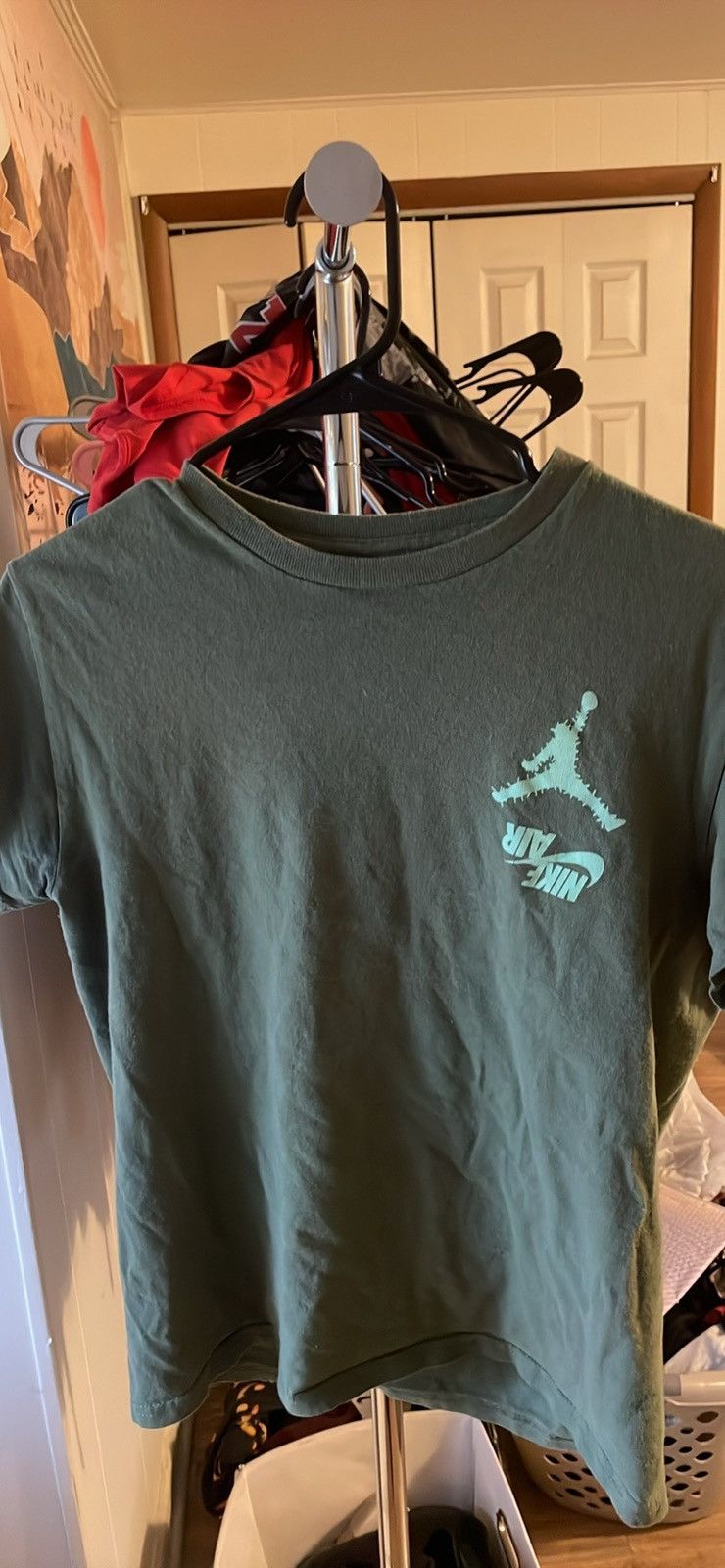 Travis Scott Travis Scott Nike air Jordan tee shirt Size US S / EU 44-46 / 1 - 5 Thumbnail