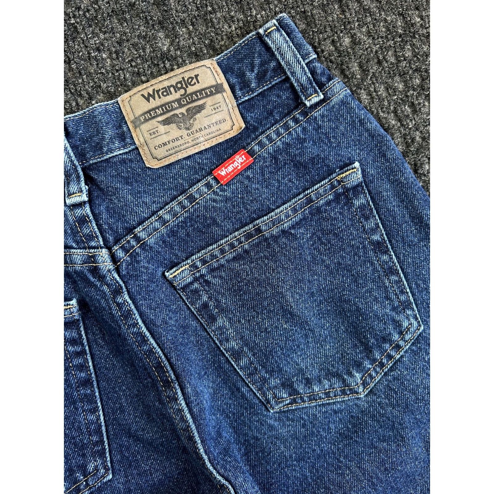 Wrangler VINTAGE Wrangler Jeans Regular Fit 29 x 30 Blue Denim 96501MR Cowboy Work Jeans Mens Regular Blue Denim 29in 30in Size US 29 - 3 Thumbnail