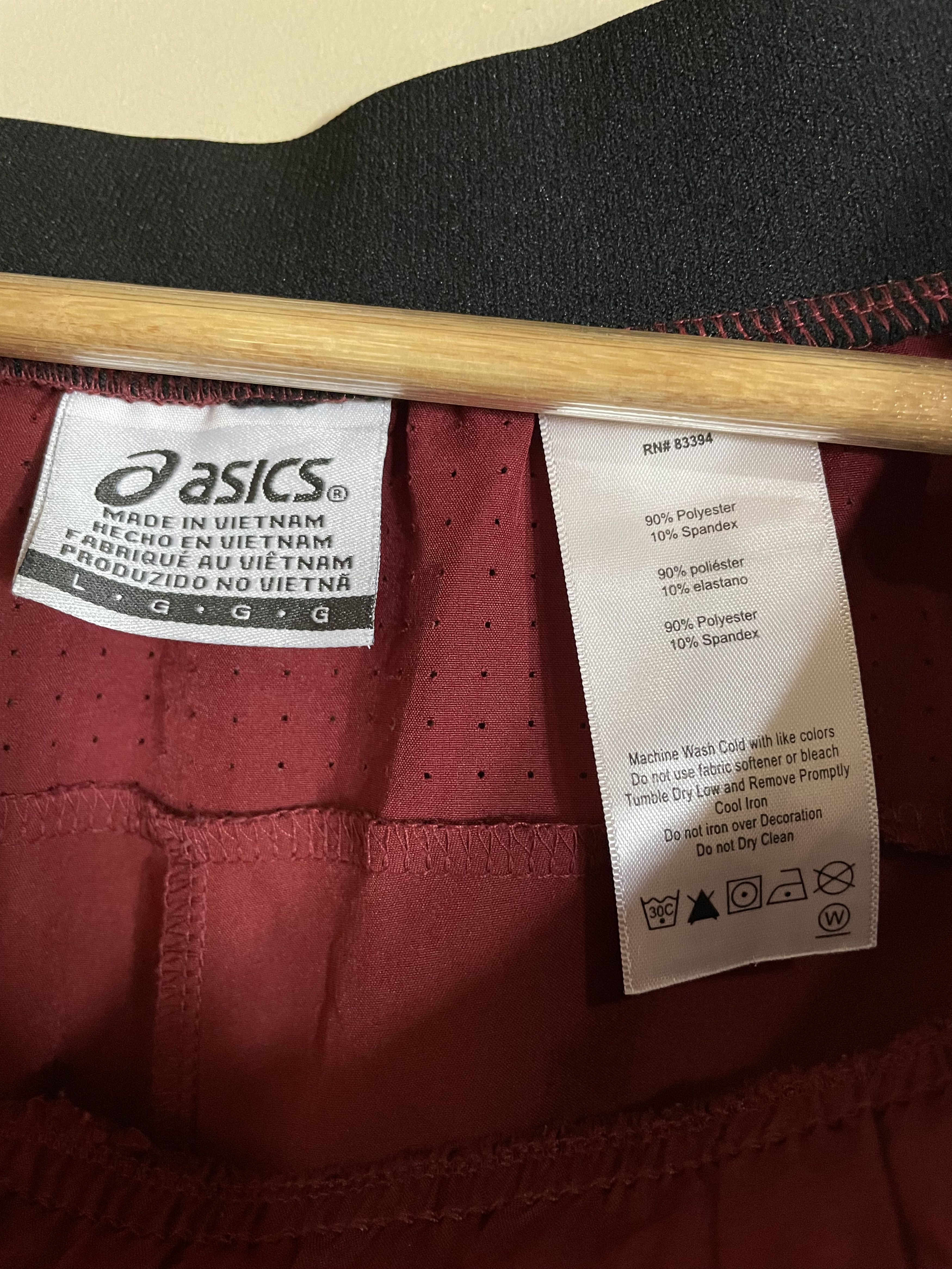 Asics Asics Red Training Shorts, Men's Large Size US 35 - 4 Thumbnail