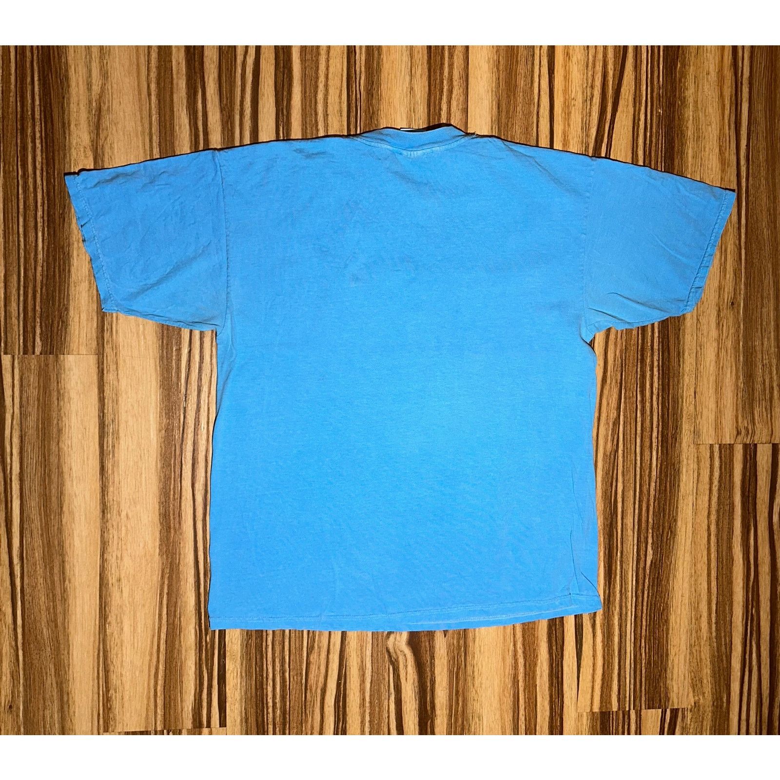 Gildan Vintage Cooler By The Lake Piranha Embroidered Shirt Size XL Size US XL / EU 56 / 4 - 7 Thumbnail