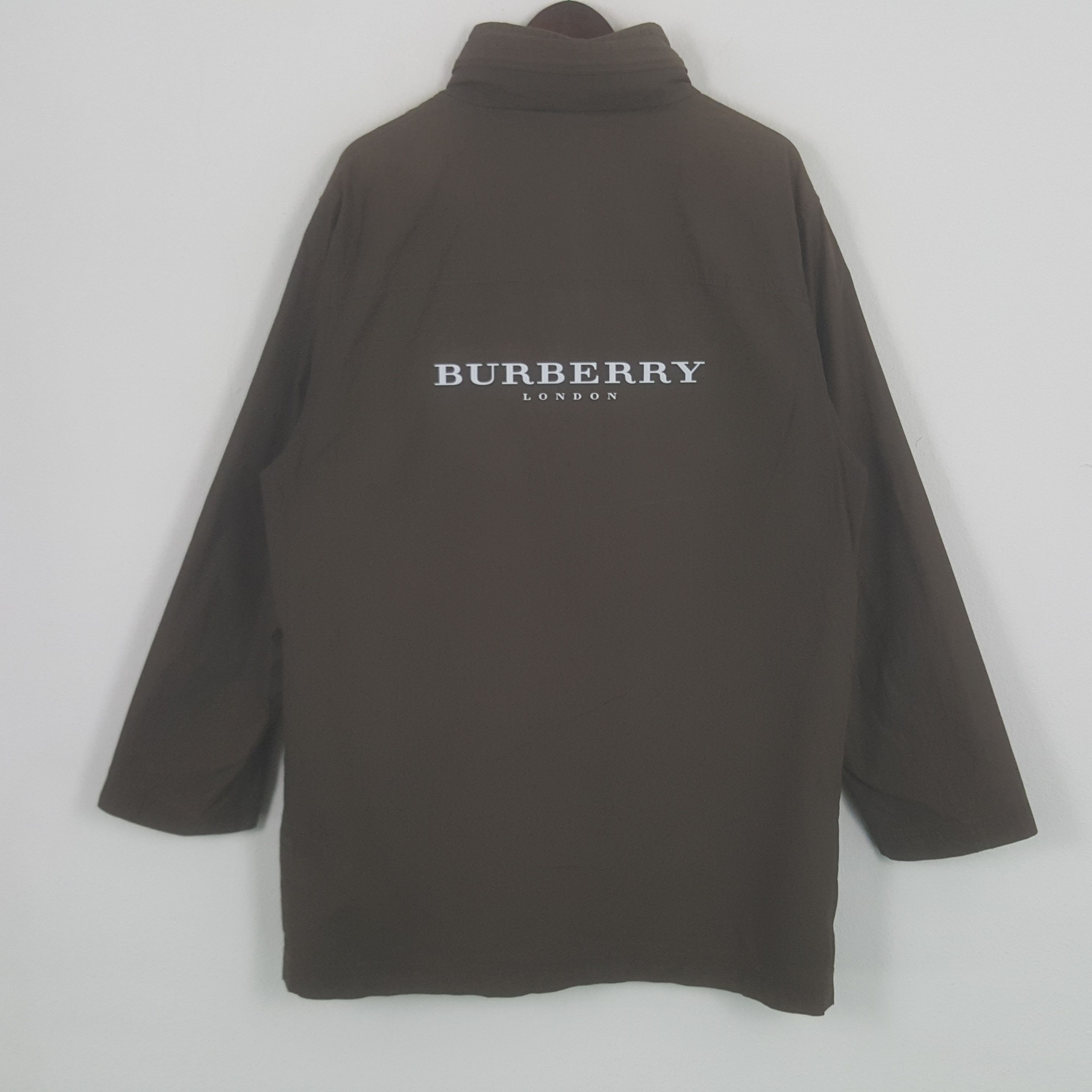 Old burberry logo clearance