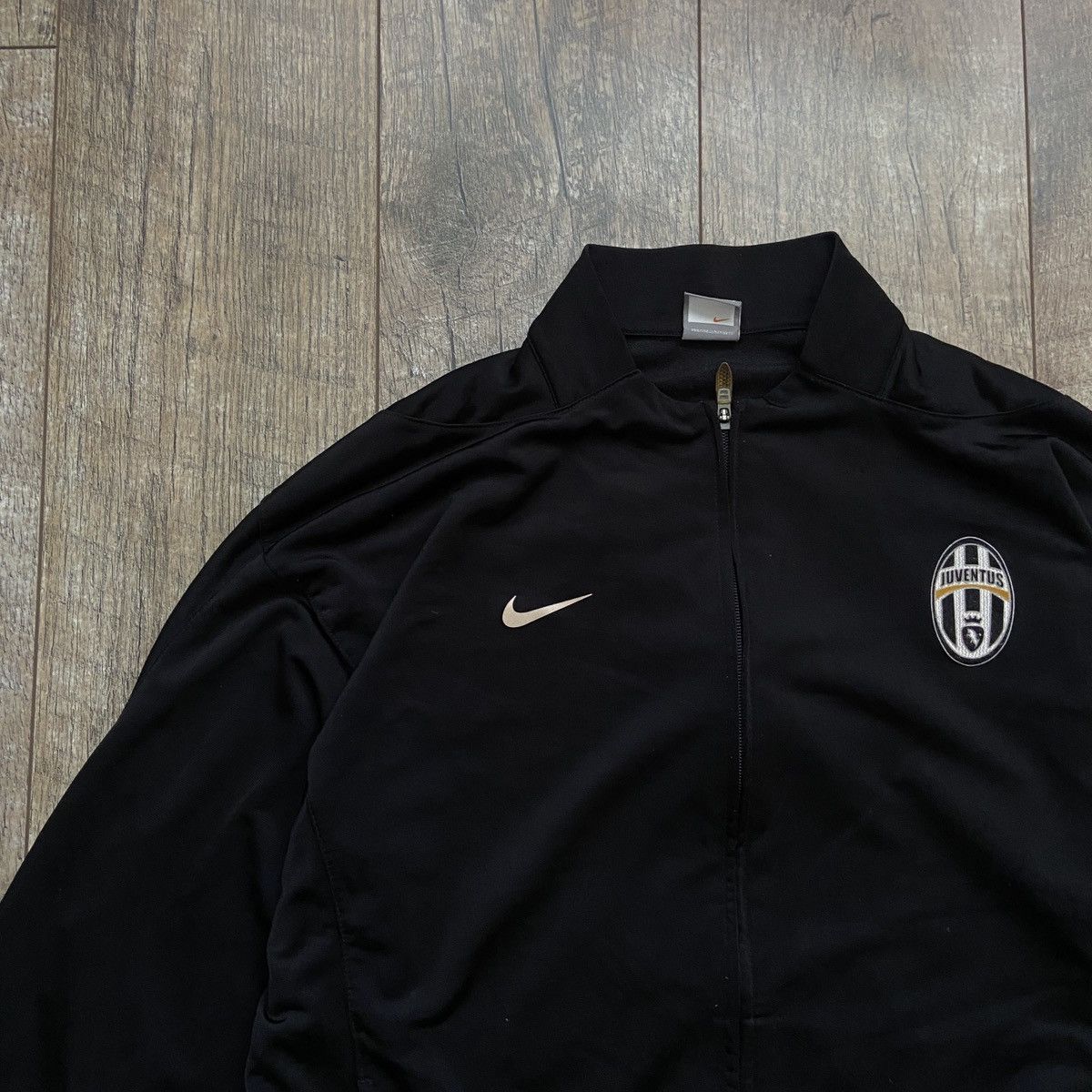 Nike Vintage Nike Juventus FC Full Zip Track Top Size US L / EU 52-54 / 3 - 3 Thumbnail