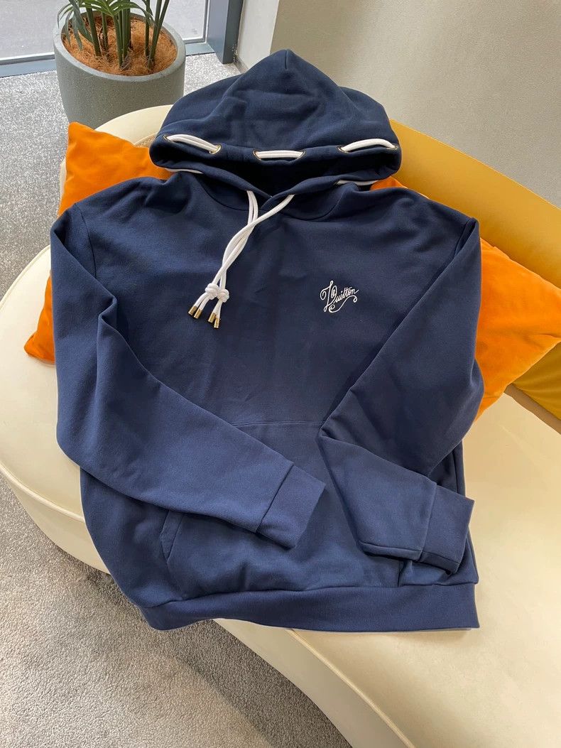 Louis Vuitton Louis Vuitton New Walkers Hoodie | Grailed