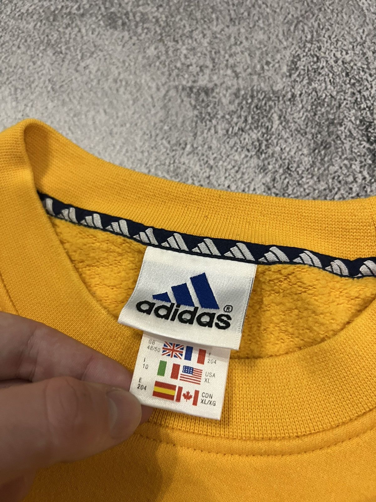 Adidas × Vintage Vintage Y2k Adidas 💛 Spell Out Big Logo Rare Sweatshirt 90’s Size US XL / EU 56 / 4 - 10 Thumbnail