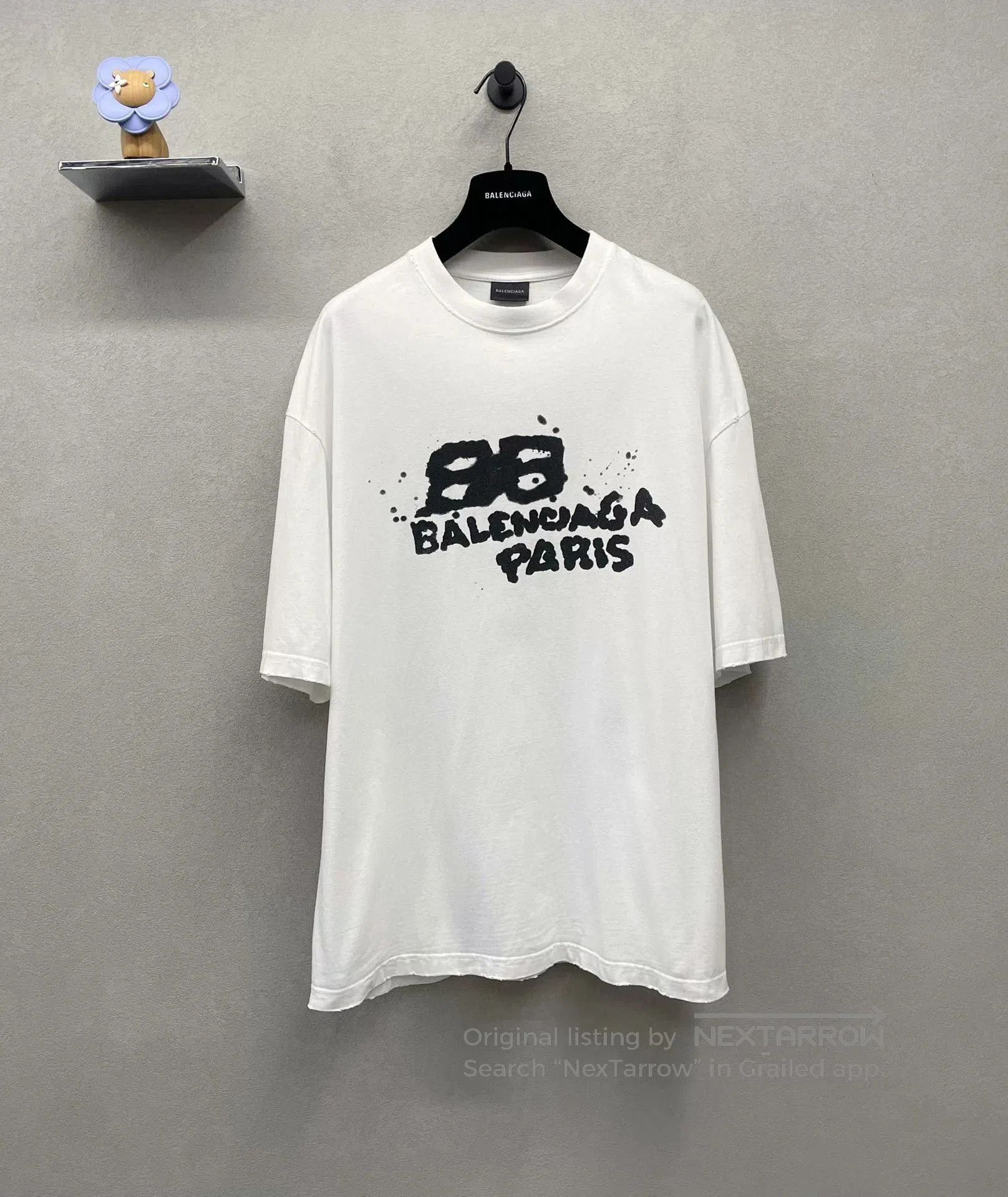 Balenciaga Balenciaga White Double B Short Sleeve. Size US L / EU 52-54 / 3 - 1 Thumbnail