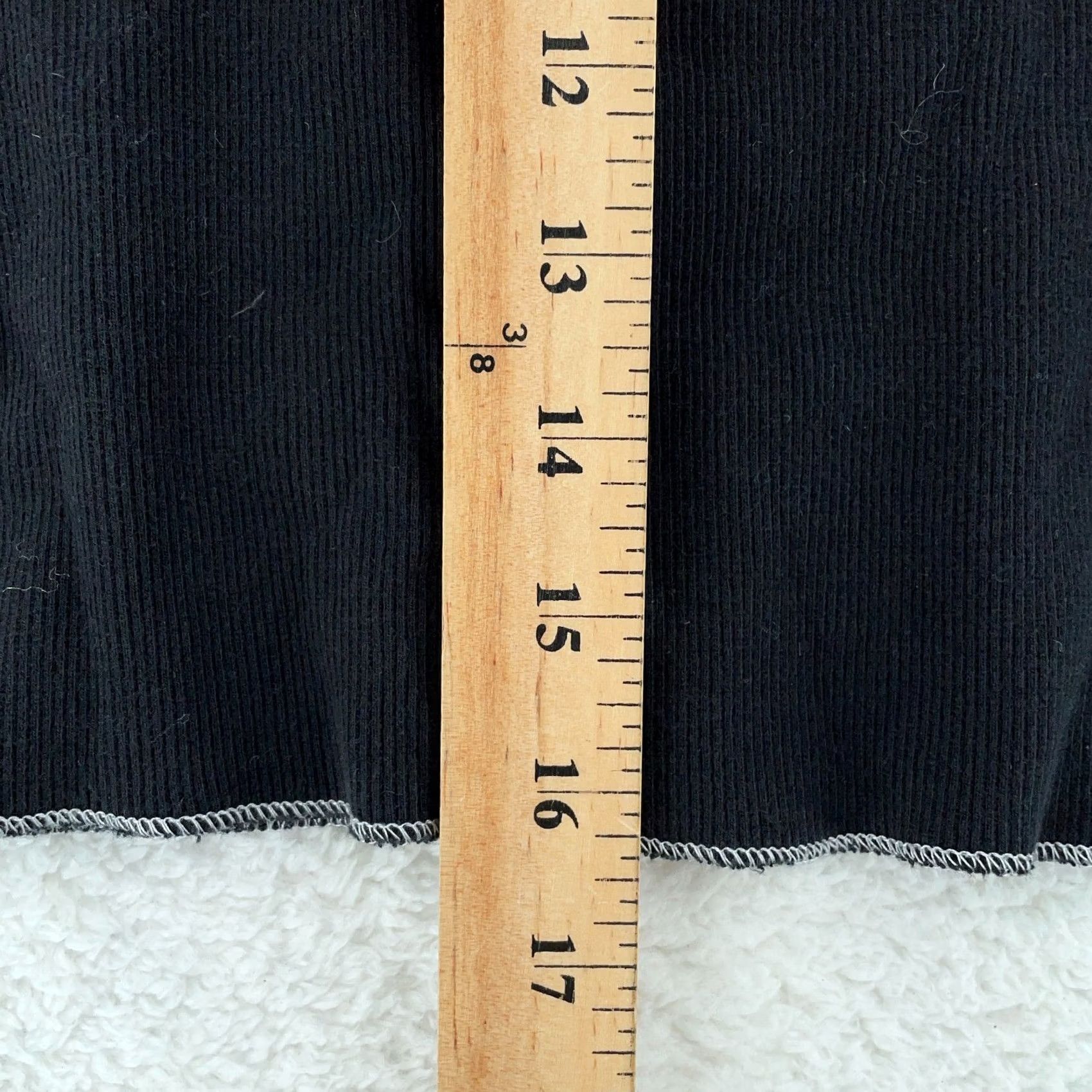 Brandy Melville Brandy Melville Mckenna Top Womens 37 Black Cropped Rib Knit Stretch Long Sleeve Size XS / US 0-2 / IT 36-38 - 7 Thumbnail