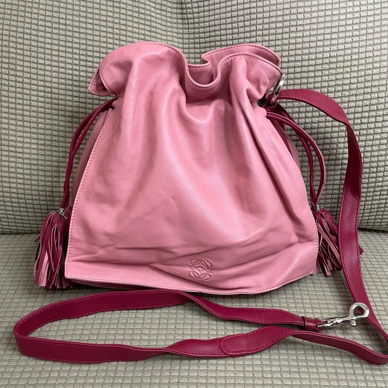 Loewe loewe Tassel drawstring bag 2503-Nextarrow Size ONE SIZE - 1 Thumbnail