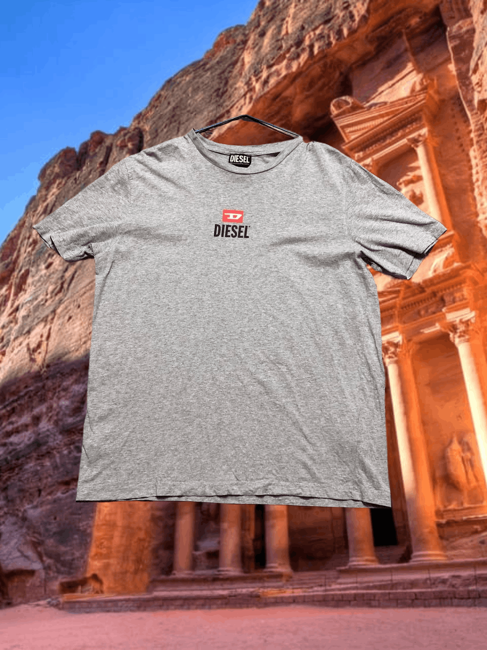 Diesel Vintage gray logo center T-Shirt Diesel crazy Y2K size L Size US L / EU 52-54 / 3 - 1 Thumbnail