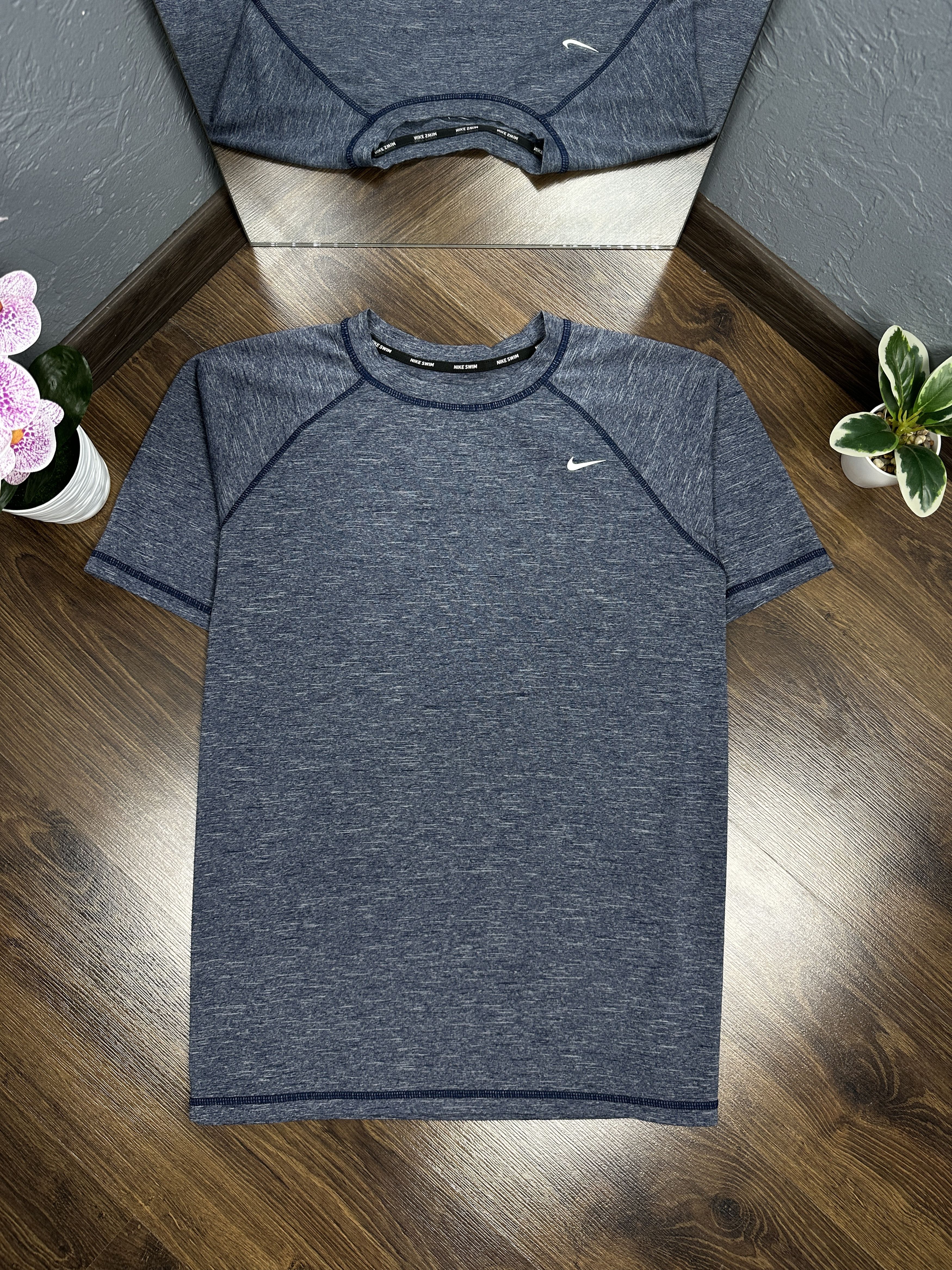 Nike Nike Dri Fit crew neck t-shirt Size US XL / EU 56 / 4 - 1 Thumbnail
