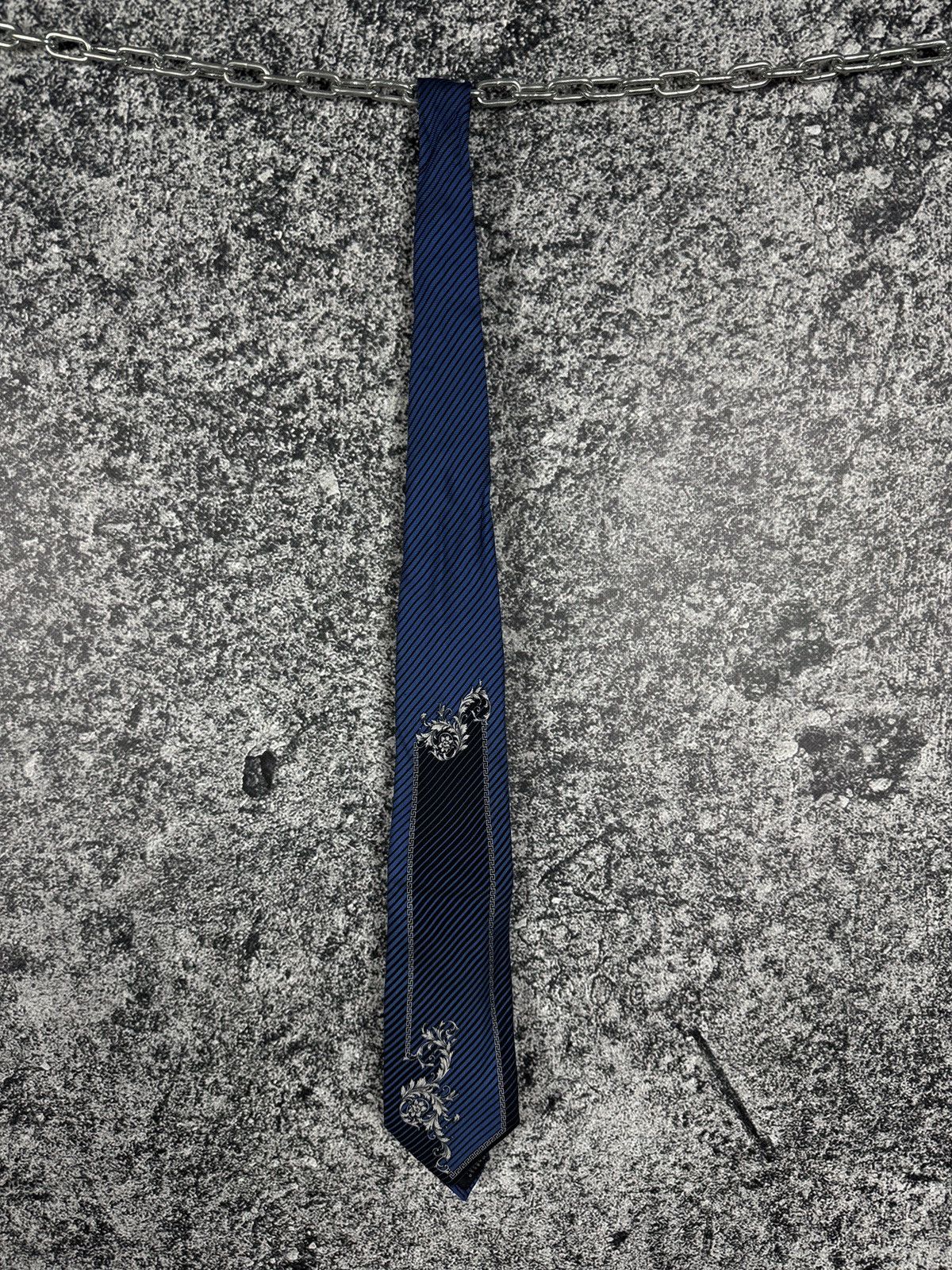Versace Jeans Couture Vintage Tie Gianni Versace Medusa Logo Made it Italy Size ONE SIZE - 2 Thumbnail