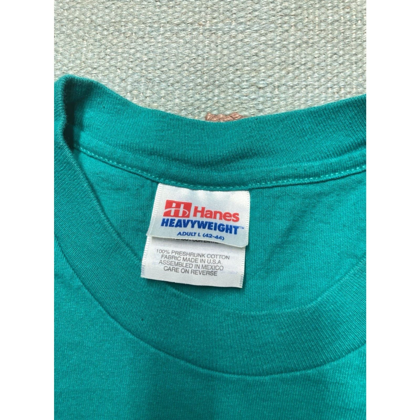 Vintage VINTAGE Beach T-Shirt 90s Waikiki Beach Hawaii Ocean Palm Tree Dolphin Large Mens Teal Size US L / EU 52-54 / 3 - 6 Thumbnail