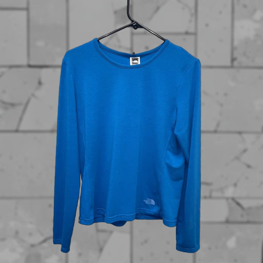 The North Face The North Face Women's Long Sleeve Athletic T-Shirt L Blue Activewear Size L / US 10 / IT 46 - 1 Thumbnail
