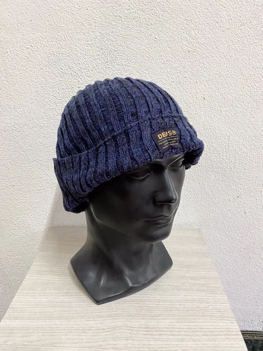 Deus Ex Machina × Vintage Deus Ex Machina Plain Beanie Hat Size ONE SIZE - 3 Thumbnail