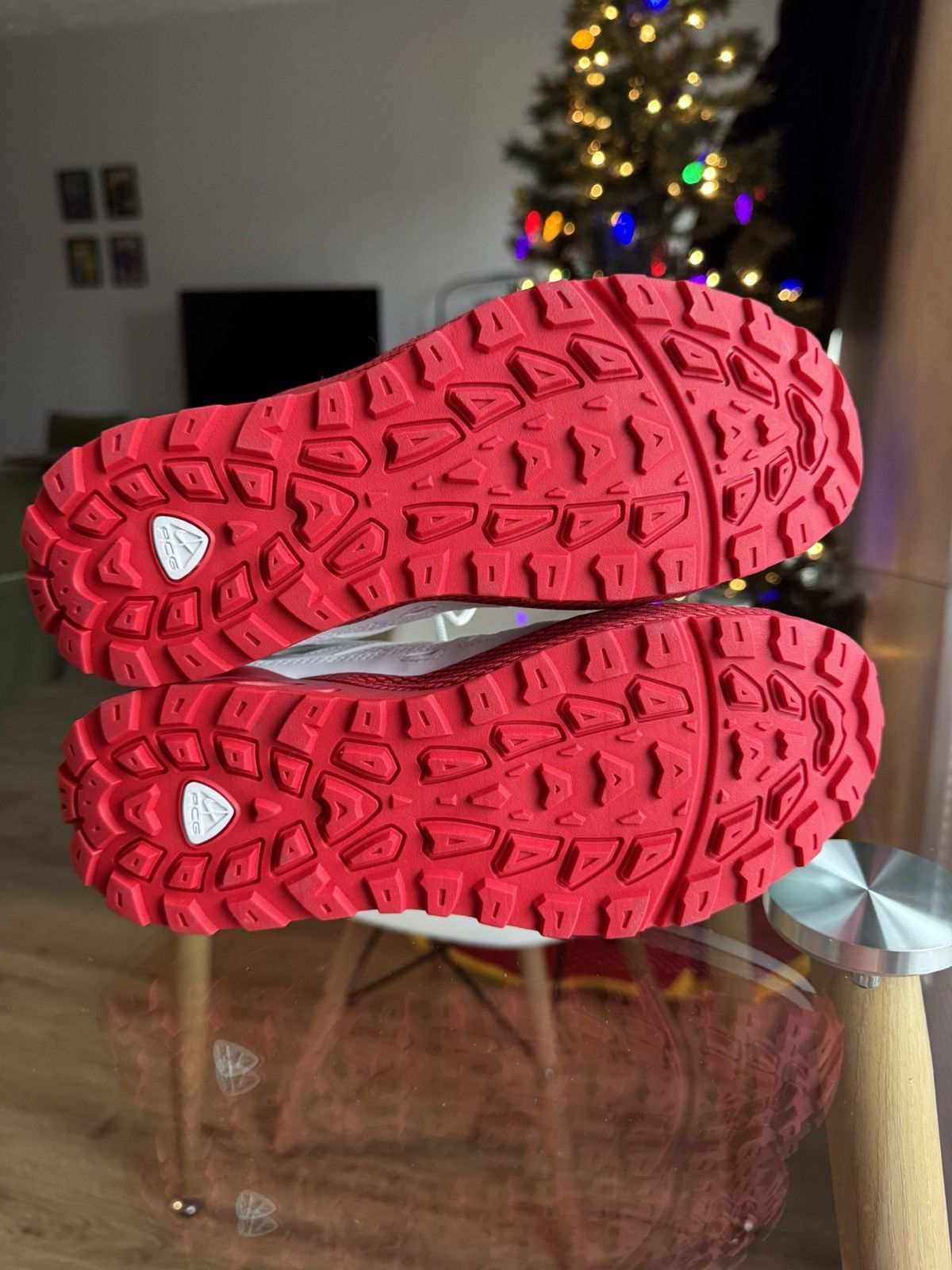 Nike Nike ACG Air Exploraid “White Gym Red” Size US 5.5 / EU 38 - 7 Thumbnail