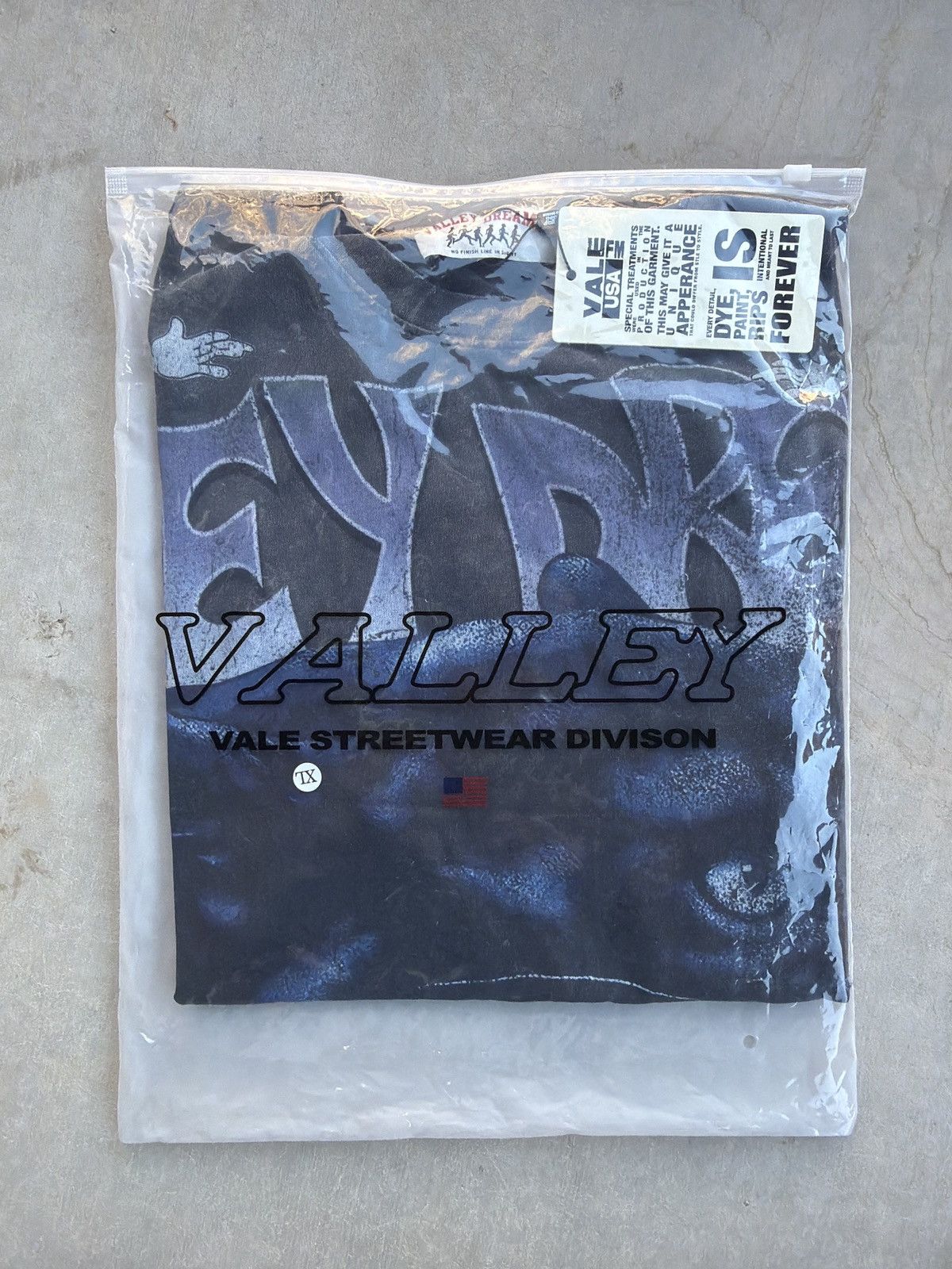 Vale Vale Forever Fury Tee Black Size XL NWT Size US XL / EU 56 / 4 - 7 Thumbnail