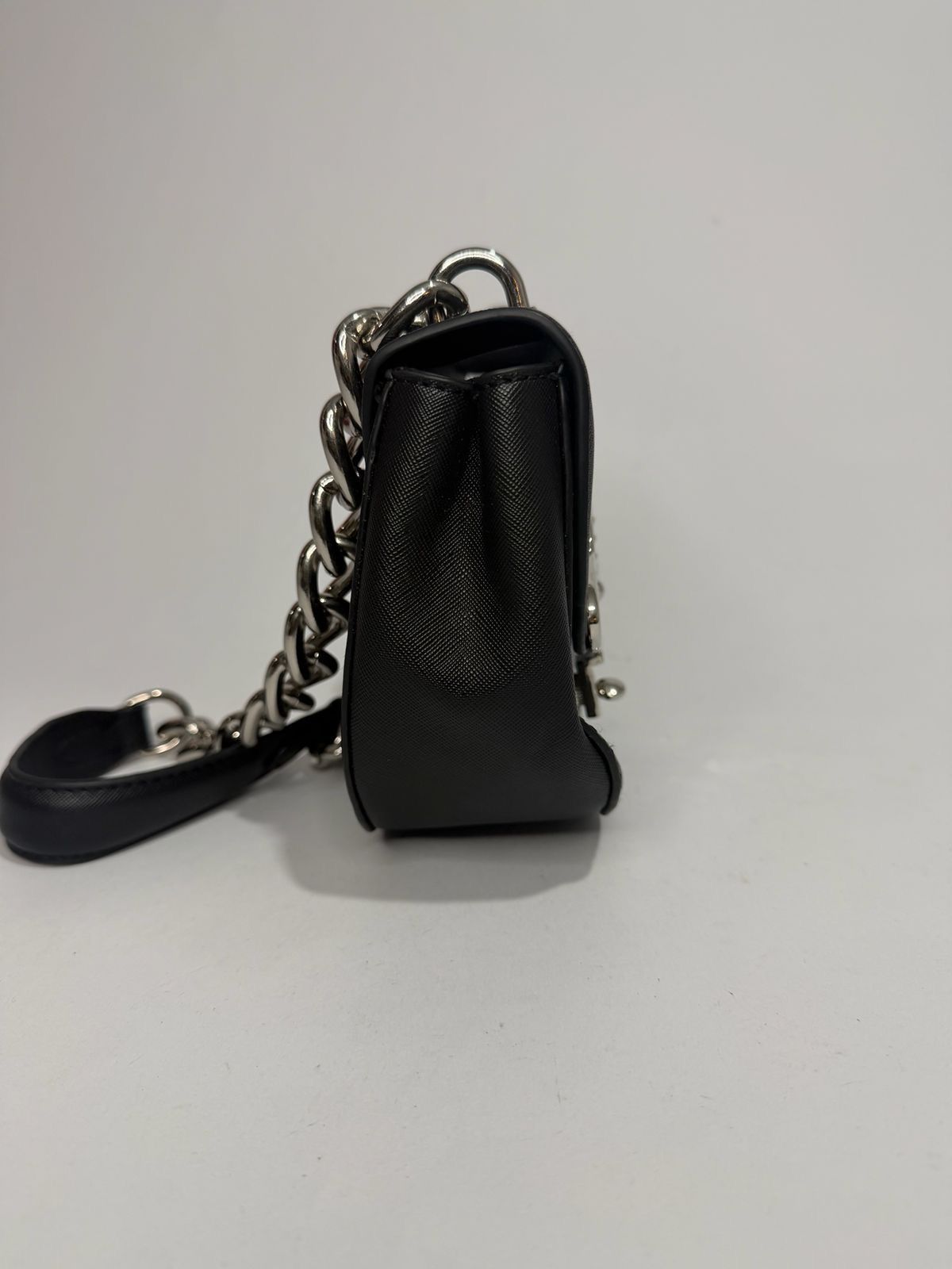 Vivienne Westwood Vivienne Westwood Black Orb Chain Shoulder Bag Size ONE SIZE - 2 Thumbnail