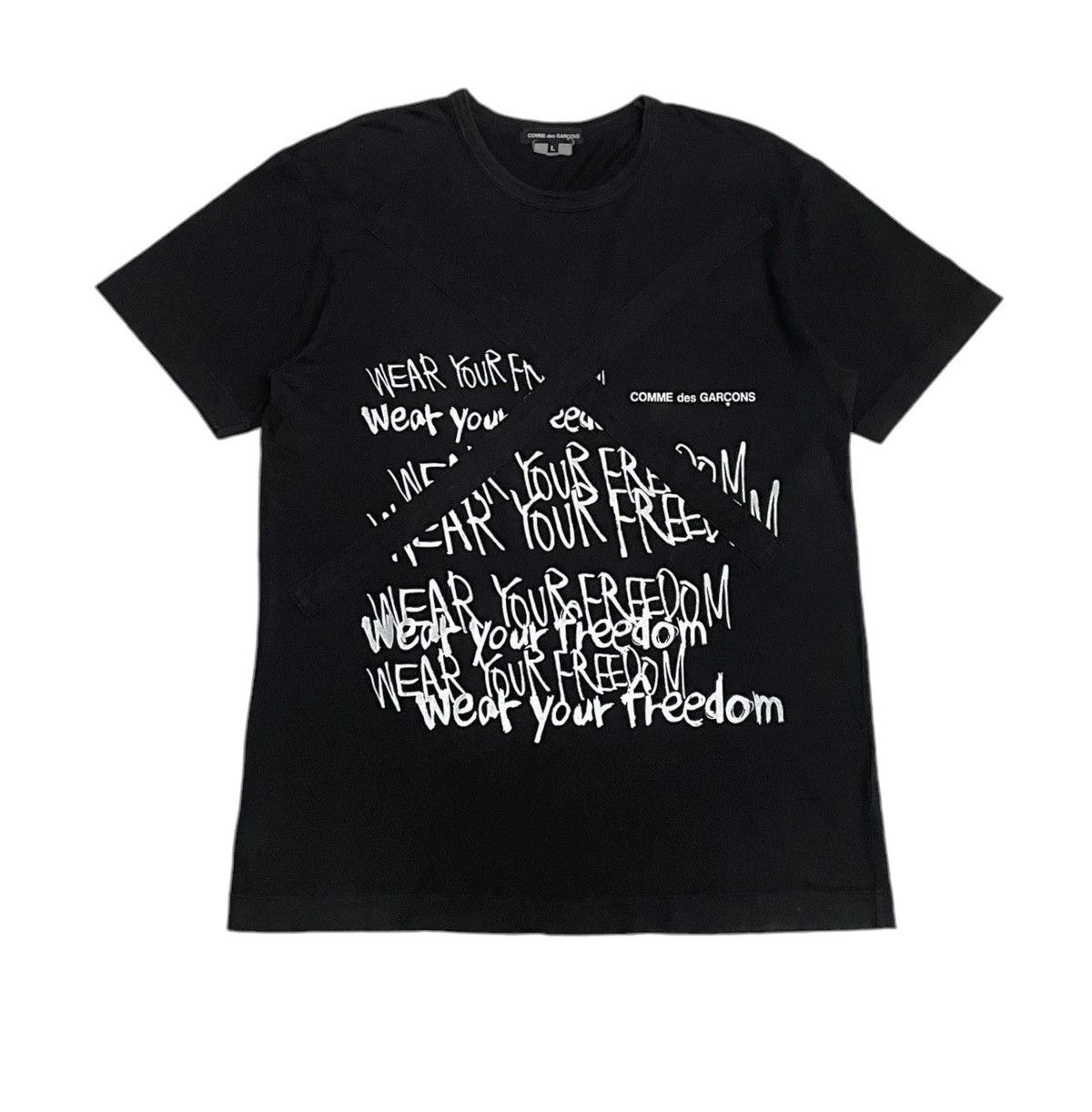 Comme des Garcons × Japanese Brand Rare Design Vintage Brand Comme Des Garcons T-shirt 2009s Size US L / EU 52-54 / 3 - 1 Thumbnail