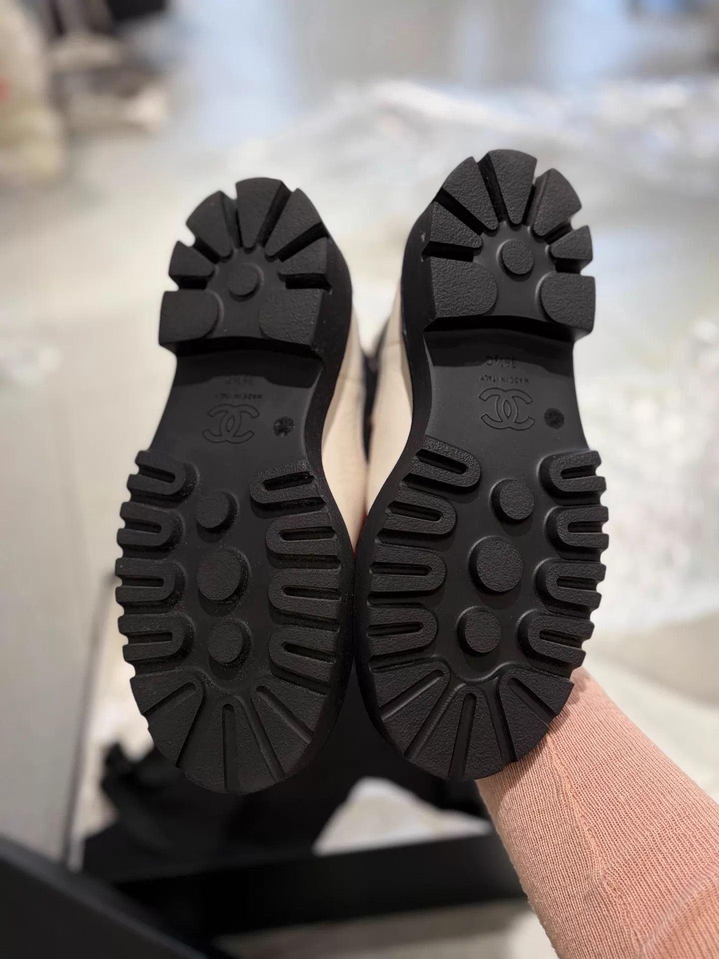 Chanel Chanel Panda Colorblock Platform Ankle Boots FR 36.5 Size US 6 / IT 36 - 3 Thumbnail