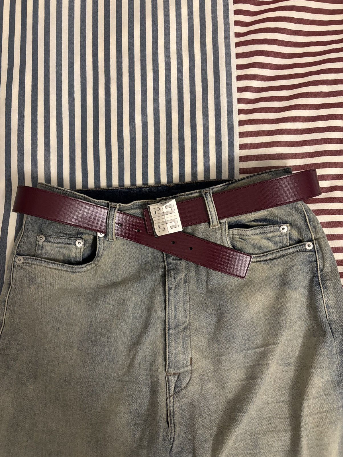 Givenchy GIVENCHY 4G REVERSIBLE BELT IN 4G CLASSIC LEATHER Size 32 - 1 Thumbnail