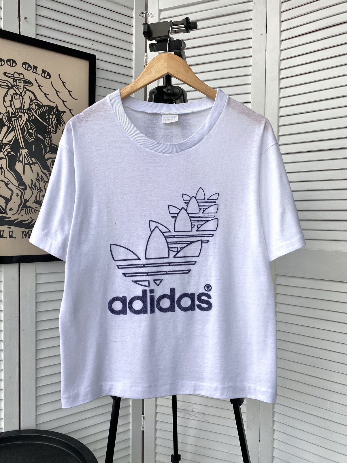 Adidas × Vintage Vintage 90s Adidas Retro Krown Logo Cropped Tee Shirt Size US M / EU 48-50 / 2 - 1 Thumbnail
