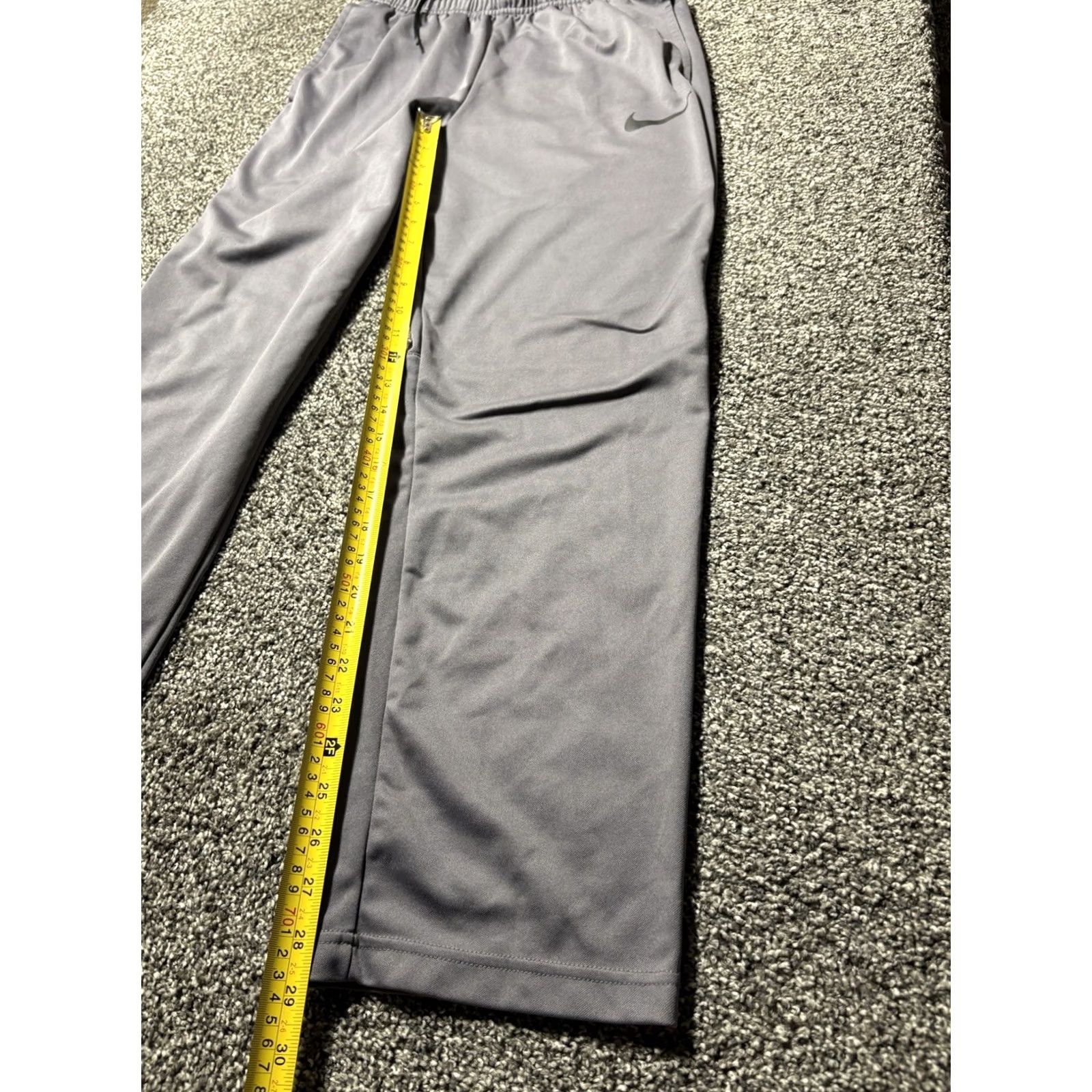 Nike Nike Epic Knit Training Pants Mens M Gray Dri-FIT Swoosh Logo 927388 Size US 31 - 5 Thumbnail
