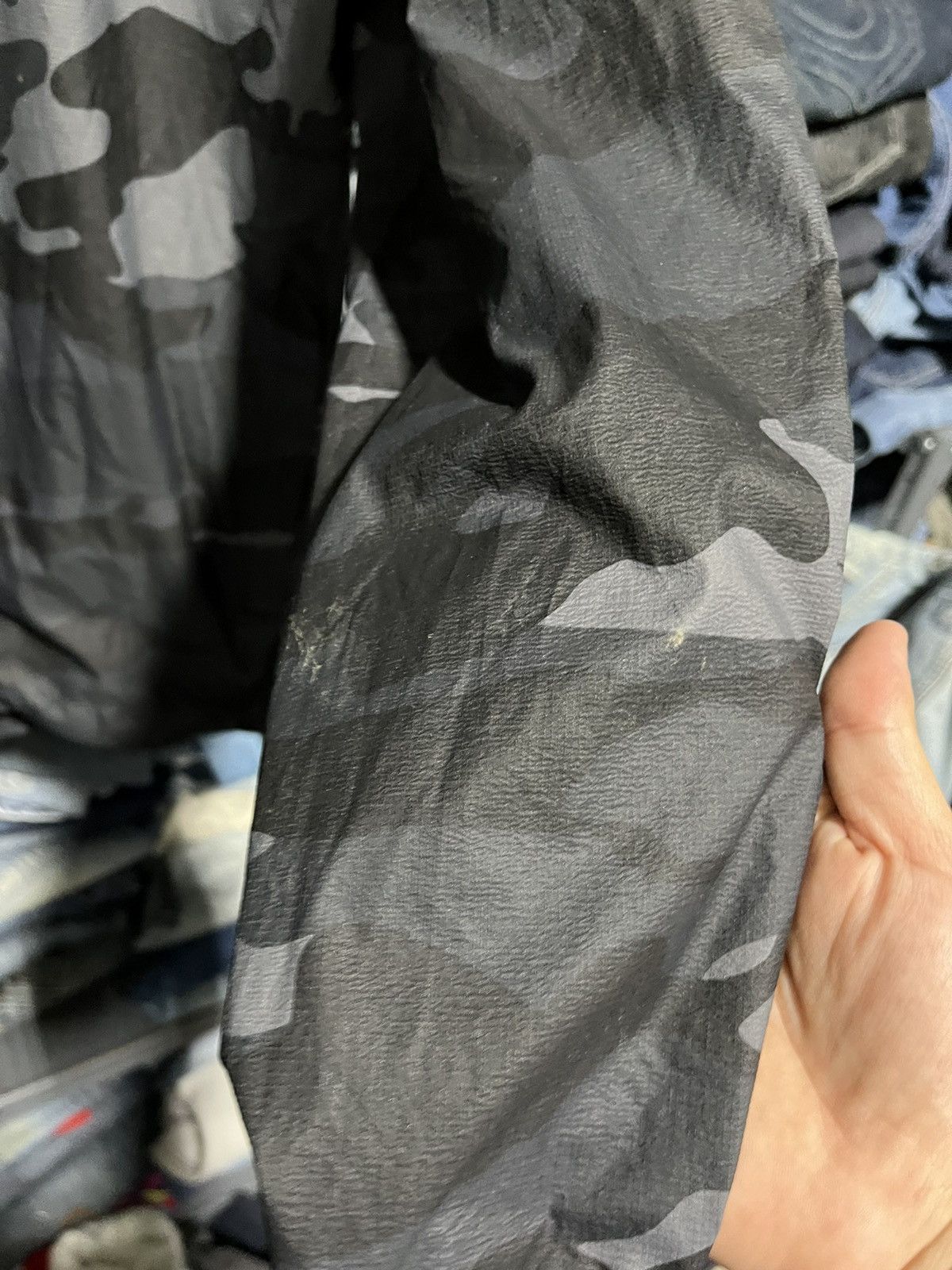 Oakley Crazy Y2K Oakley Camo Windbreaker Zip-Up Jacket Essential Size US L / EU 52-54 / 3 - 6 Thumbnail
