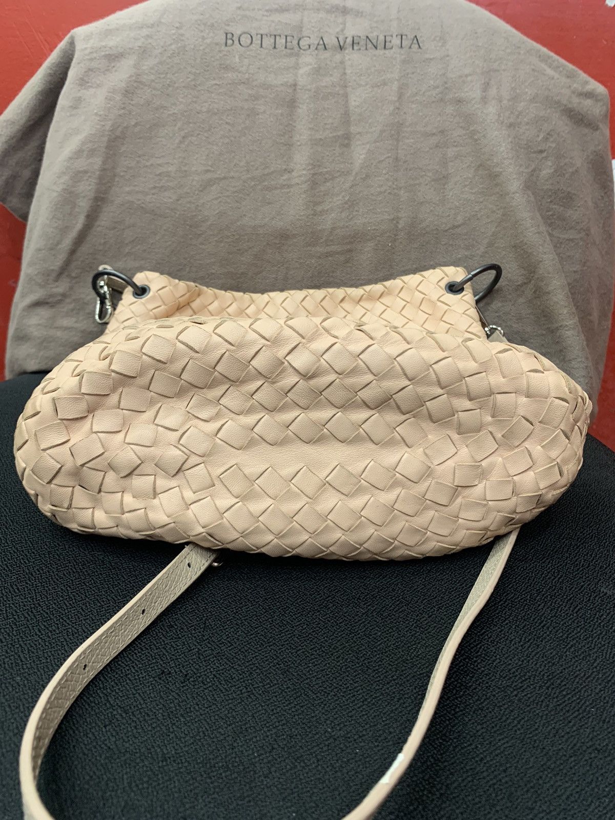 Bottega Veneta Authentic Bottega Veneta Bag Size ONE SIZE - 4 Thumbnail