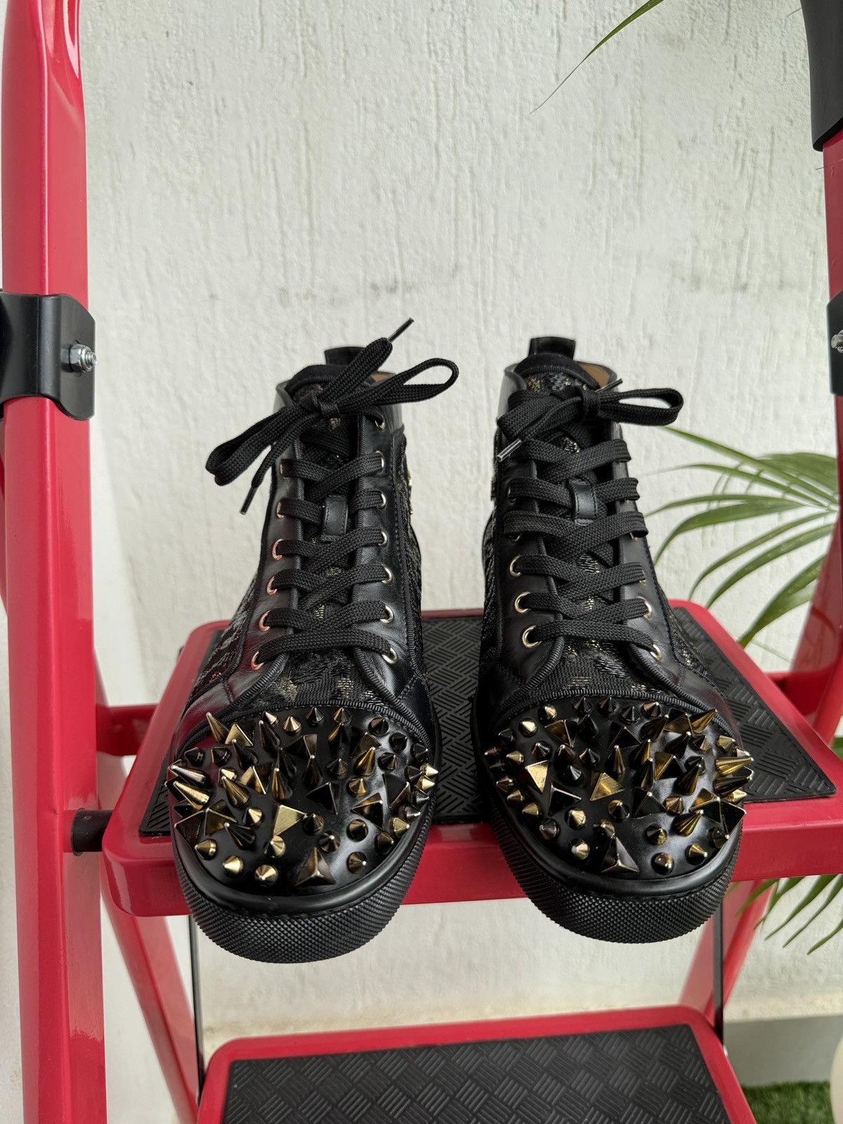 Christian Louboutin louis spike juniour sneakers Size US 9 / EU 42 - 6 Thumbnail