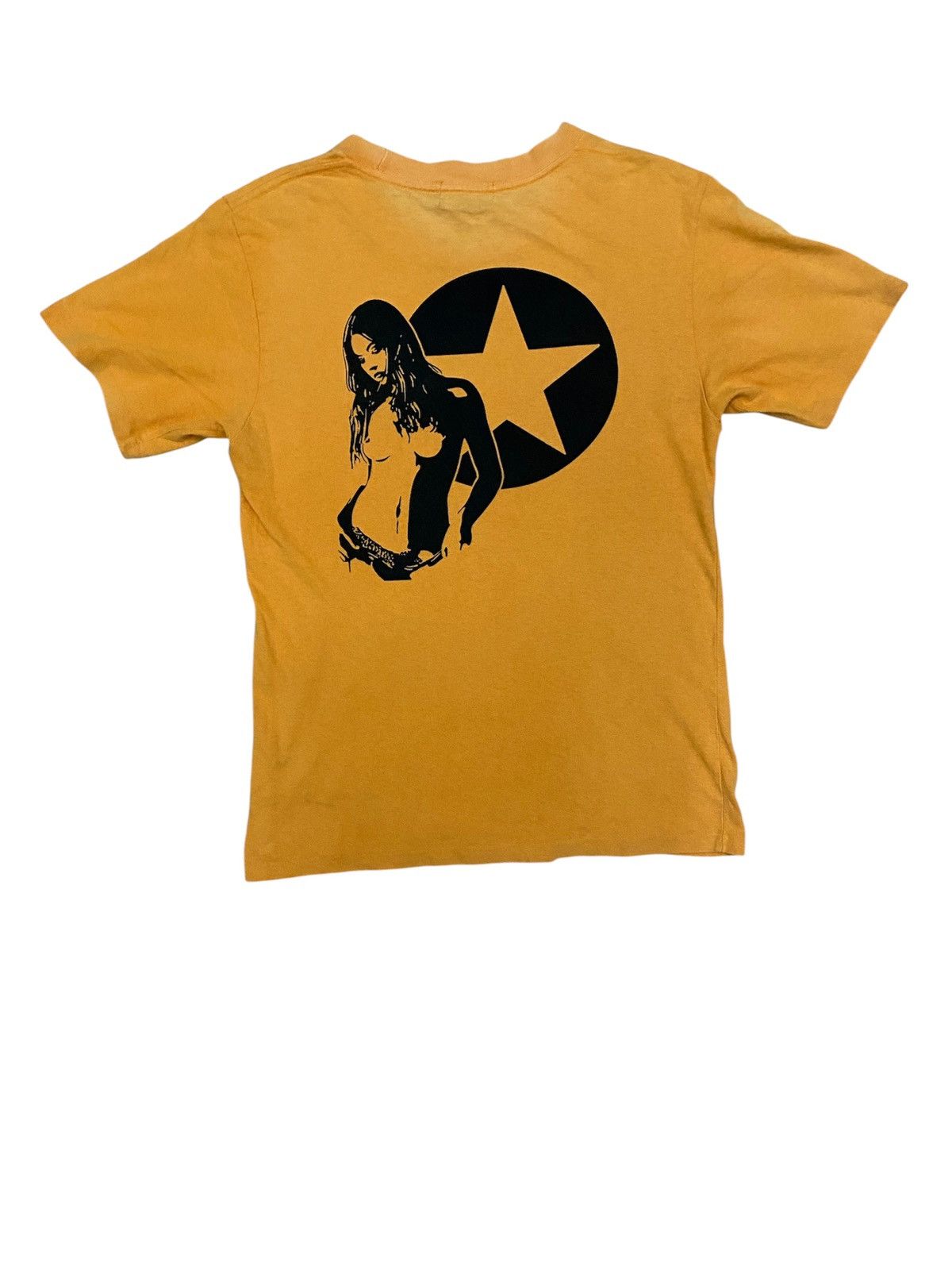 Hysteric Glamour 🔥1990s Hysteric Star pin up tee Size US M / EU 48-50 / 2 - 1 Thumbnail