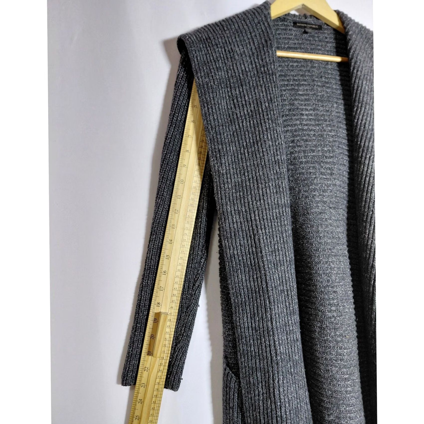 Banana Republic VINTAGE? No — Banana Republic Wool Knit Hooded Cardigan Gray Solid Long Sleeve Women Size M Size M / US 6-8 / IT 42-44 - 7 Thumbnail